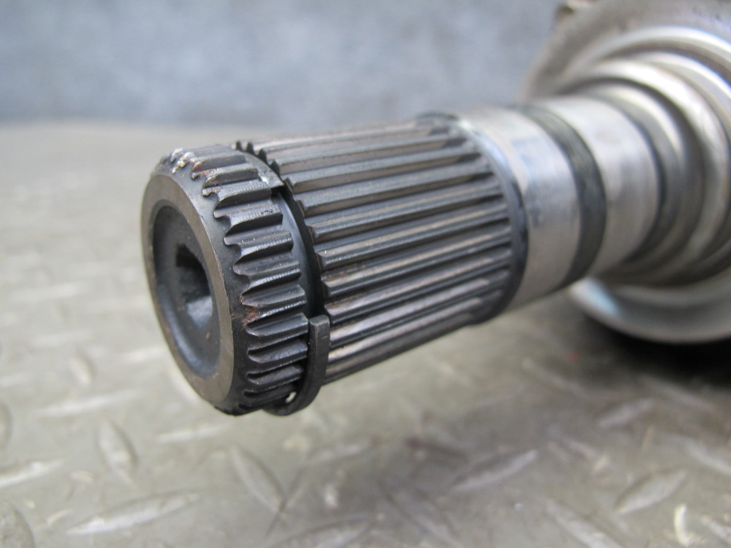 2004-2010 Porsche Cayenne 957 Rear Right Pass Side Axle Half Shaft 7L0501201B