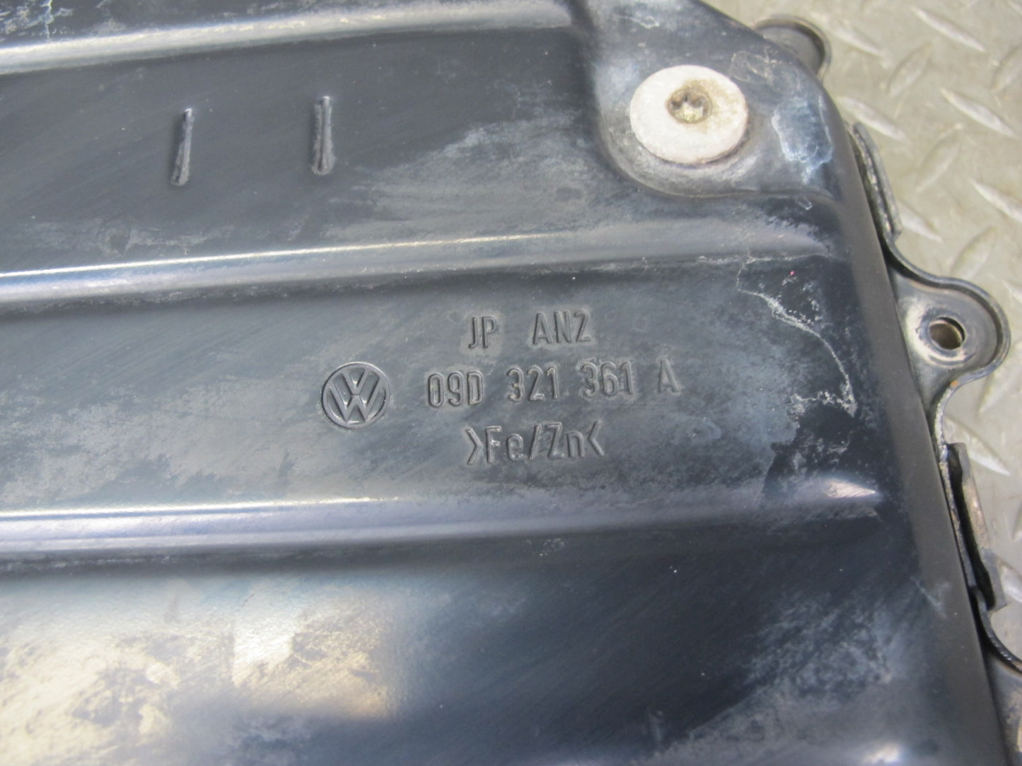 2003-2010 Porsche Cayenne 957 A48.02 Automatic Transmission Oil Pan 09D321361A