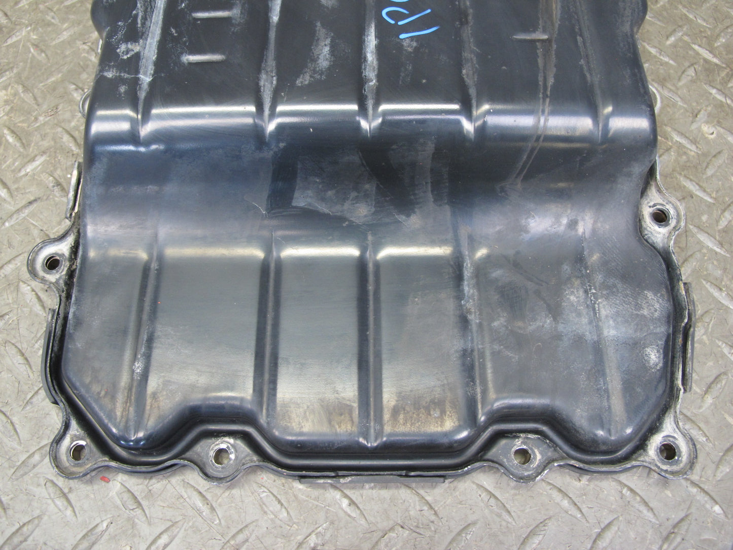 2003-2010 Porsche Cayenne 957 A48.02 Automatic Transmission Oil Pan 09D321361A
