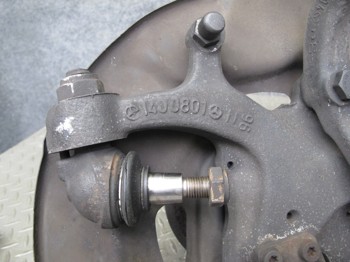 94-99 Mercedes W140 RWD Front Left Spindle Knuckle Wheel Hub Bearing OEM