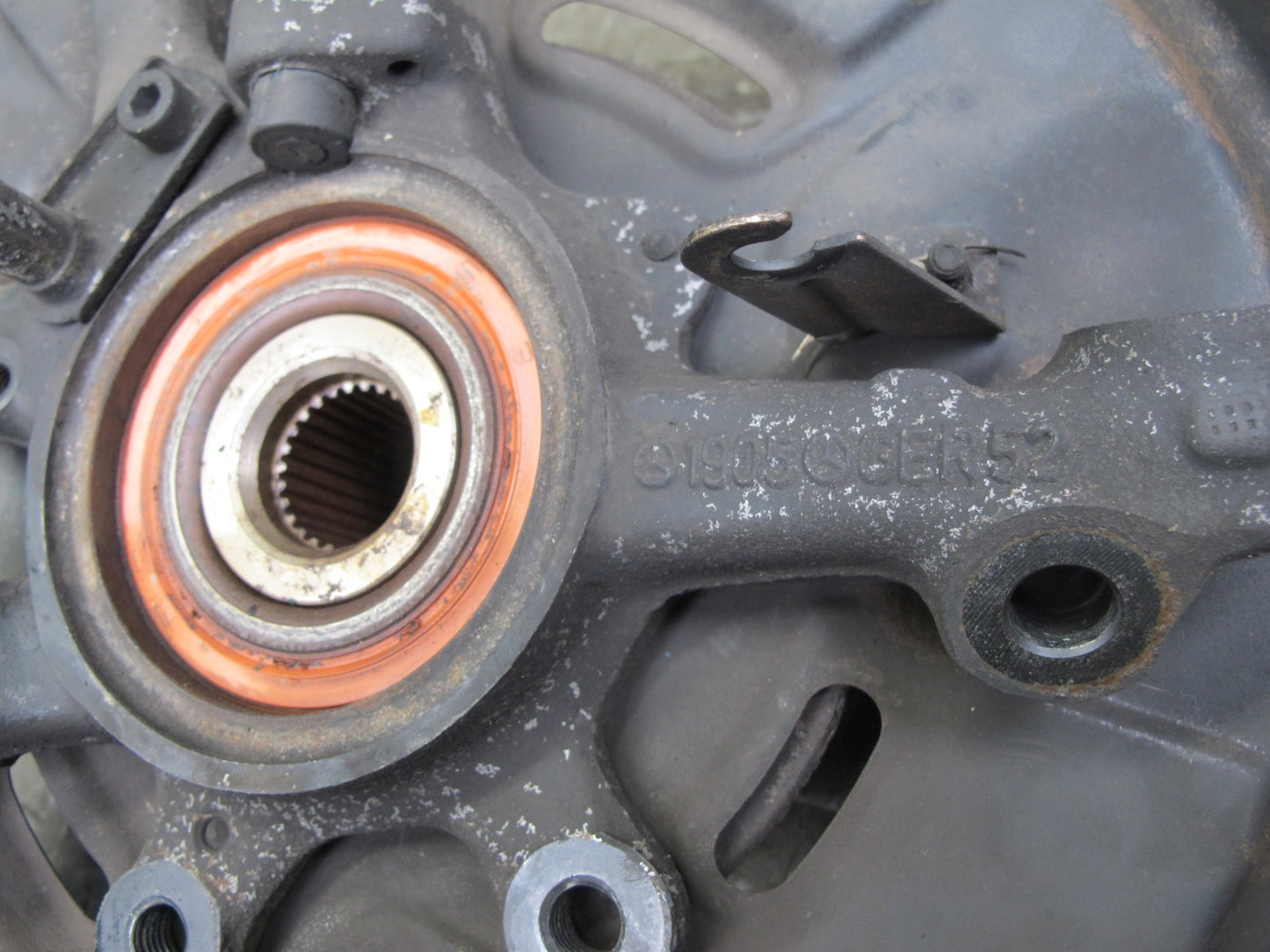 94-99 Mercedes W140 Rear Right Spindle Knuckle Wheel Hub Bearing OEM