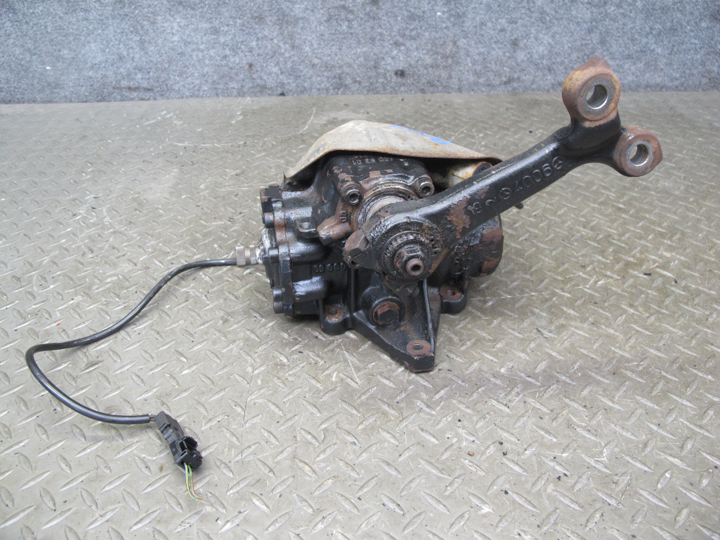 94-99 Mercedes W140 Power Steering Gearbox Gear Box OEM
