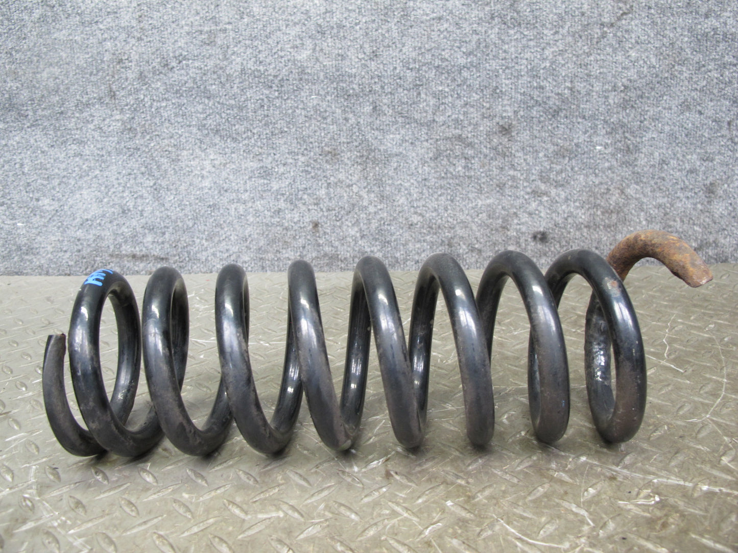 94-99 Mercedes W140 Sedan Set of 2 Rear Left & Right Suspension Coil Spring OEM