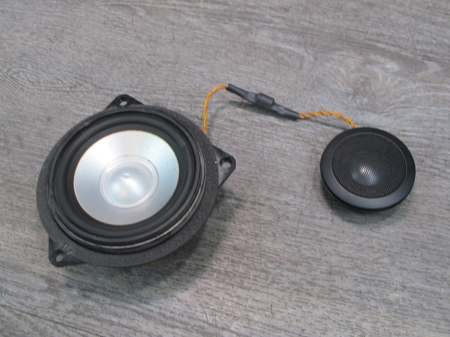 2006-2010 BMW E63 E64 TOP Hi-fi Door Audio Speaker Tweeter Set OEM