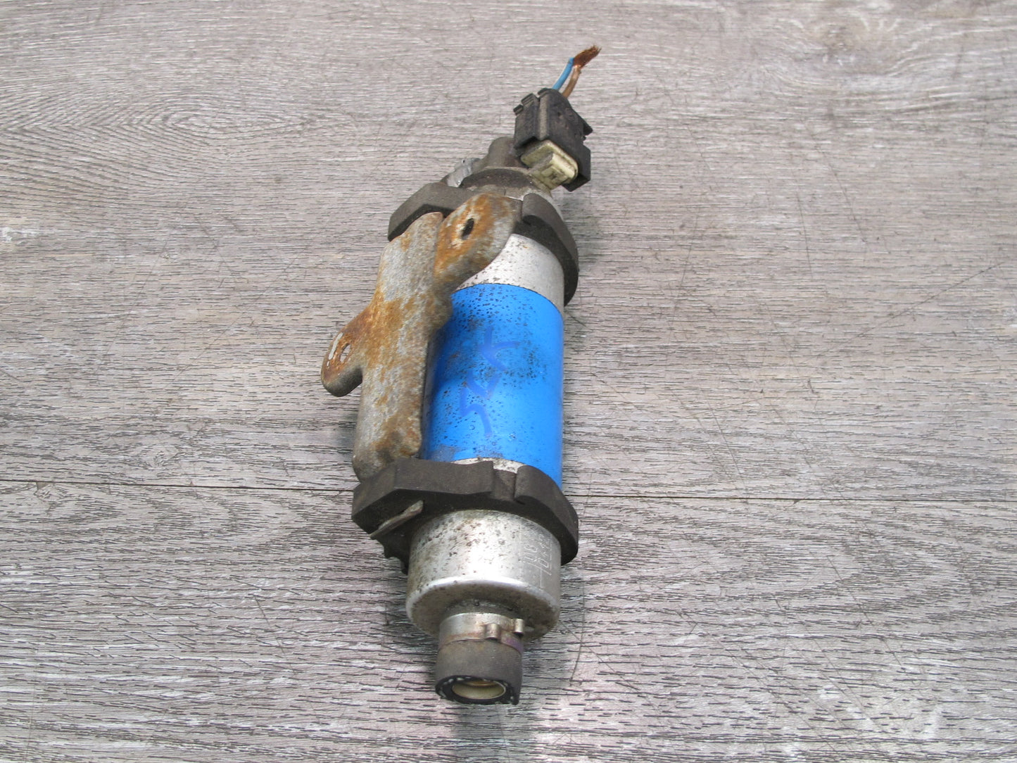 03-12 Mercedes R230 Sl-class Auxiliary AUX Gas Fuel Pump Assembly OEM