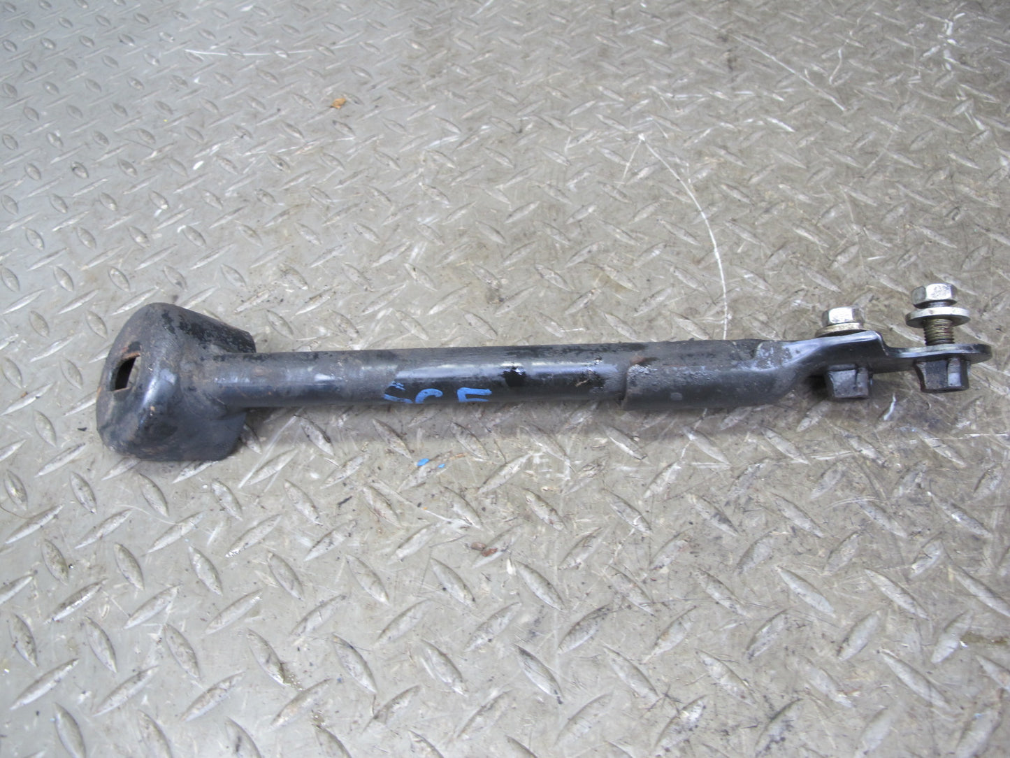 92-00 Lexus UZZ30L SC300 SC400 Set of 2 Front Suspension Link Rod Bar OEM