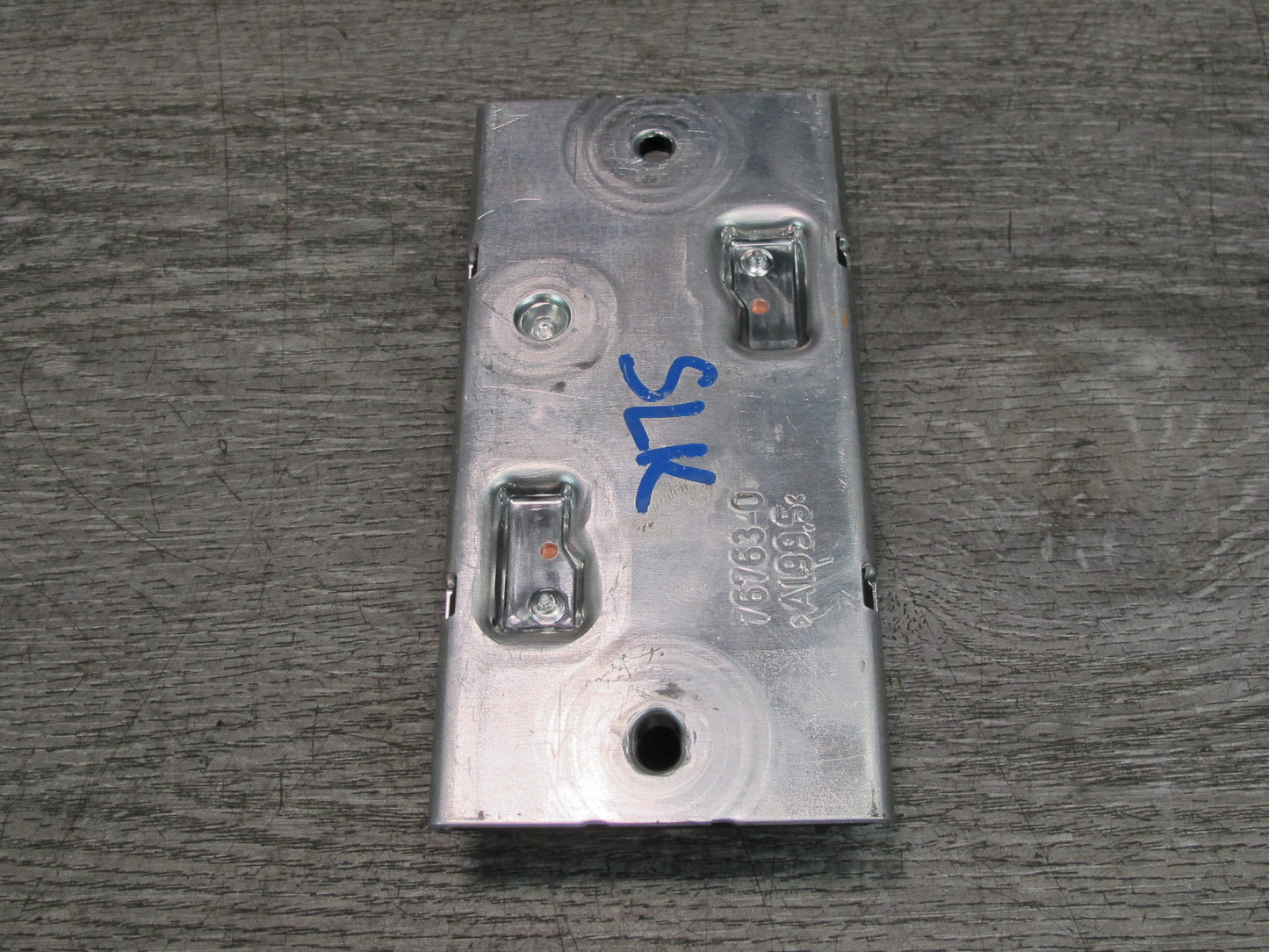 09-12 Mercedes R230 Sl-class Seat Airscarf Control Module Unit 2308209526 OEM