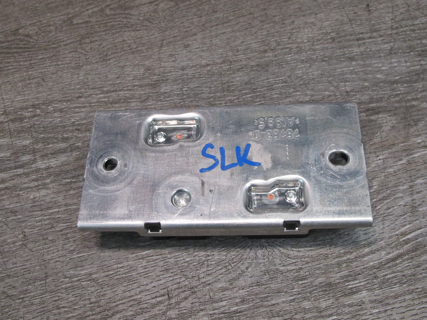 09-12 Mercedes R230 Sl-class Seat Airscarf Control Module Unit 2308209526 OEM