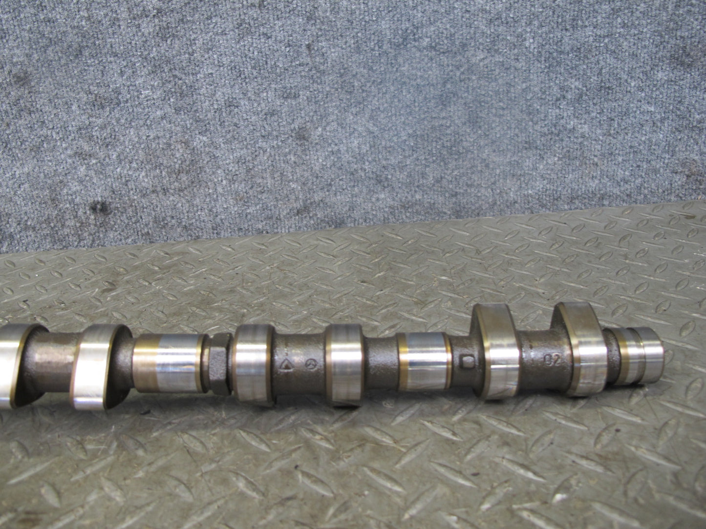 96-99 Mercedes W140 S500 5.0L 119.980 Right Intake & Exhaust Camshaft Set OEM
