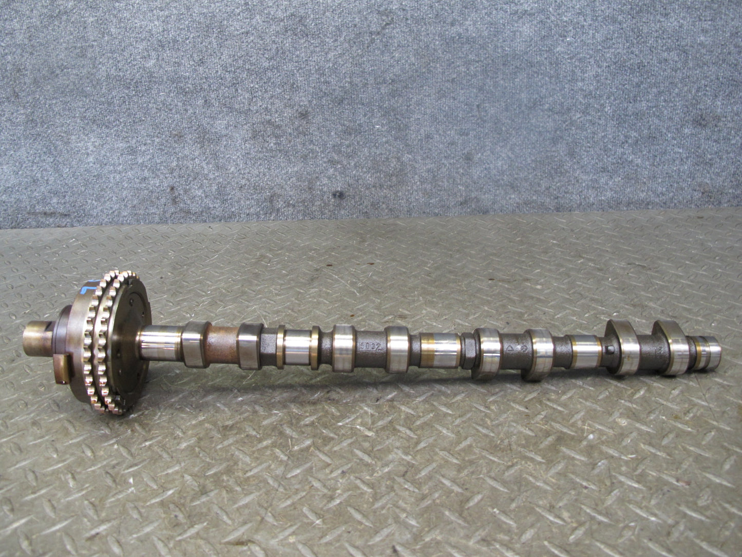 96-99 Mercedes W140 S500 5.0L 119.980 Left Intake & Exhaust Camshaft Set OEM