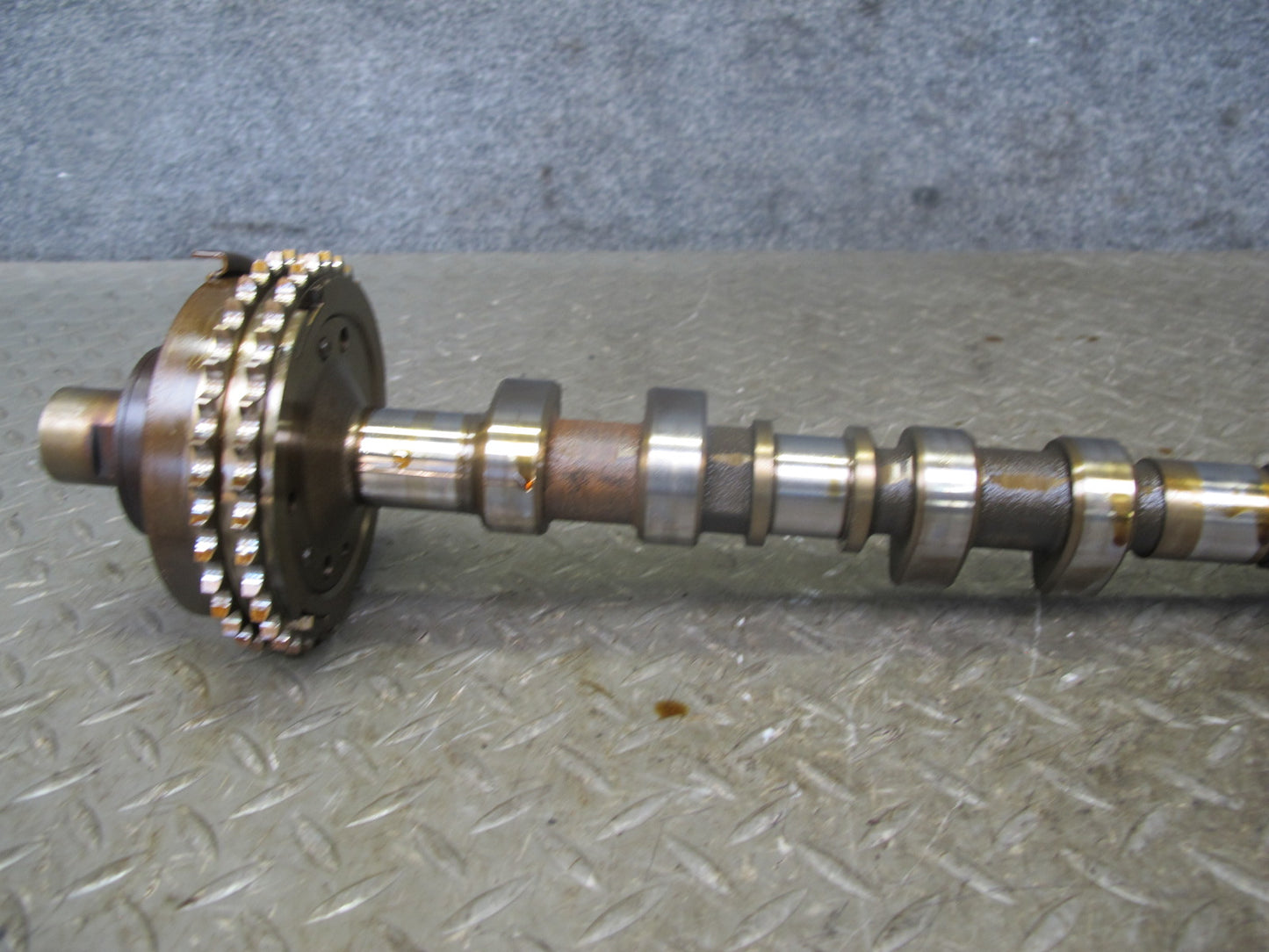 96-99 Mercedes W140 S500 5.0L 119.980 Left Intake & Exhaust Camshaft Set OEM