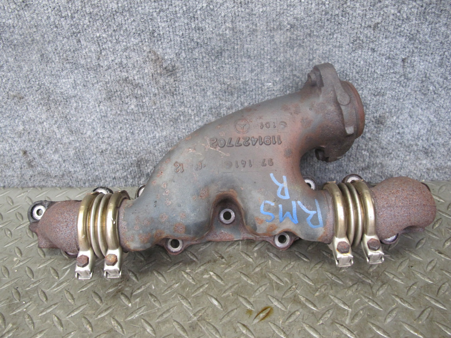 94-99 Mercedes W140 S500 Right Exhaust Manifold 1191427702 OEM
