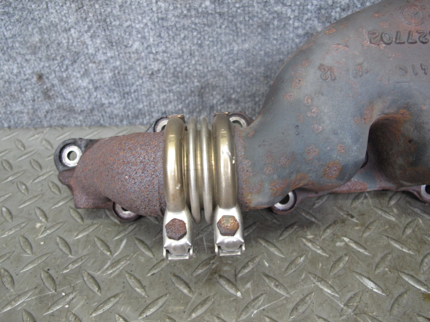 94-99 Mercedes W140 S500 Right Exhaust Manifold 1191427702 OEM