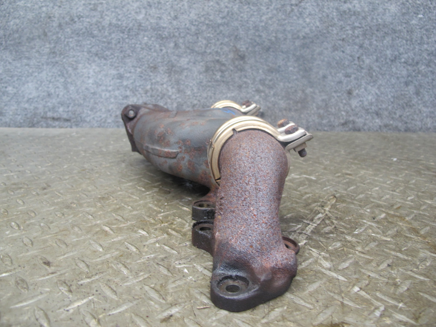 94-99 Mercedes W140 S500 Right Exhaust Manifold 1191427702 OEM