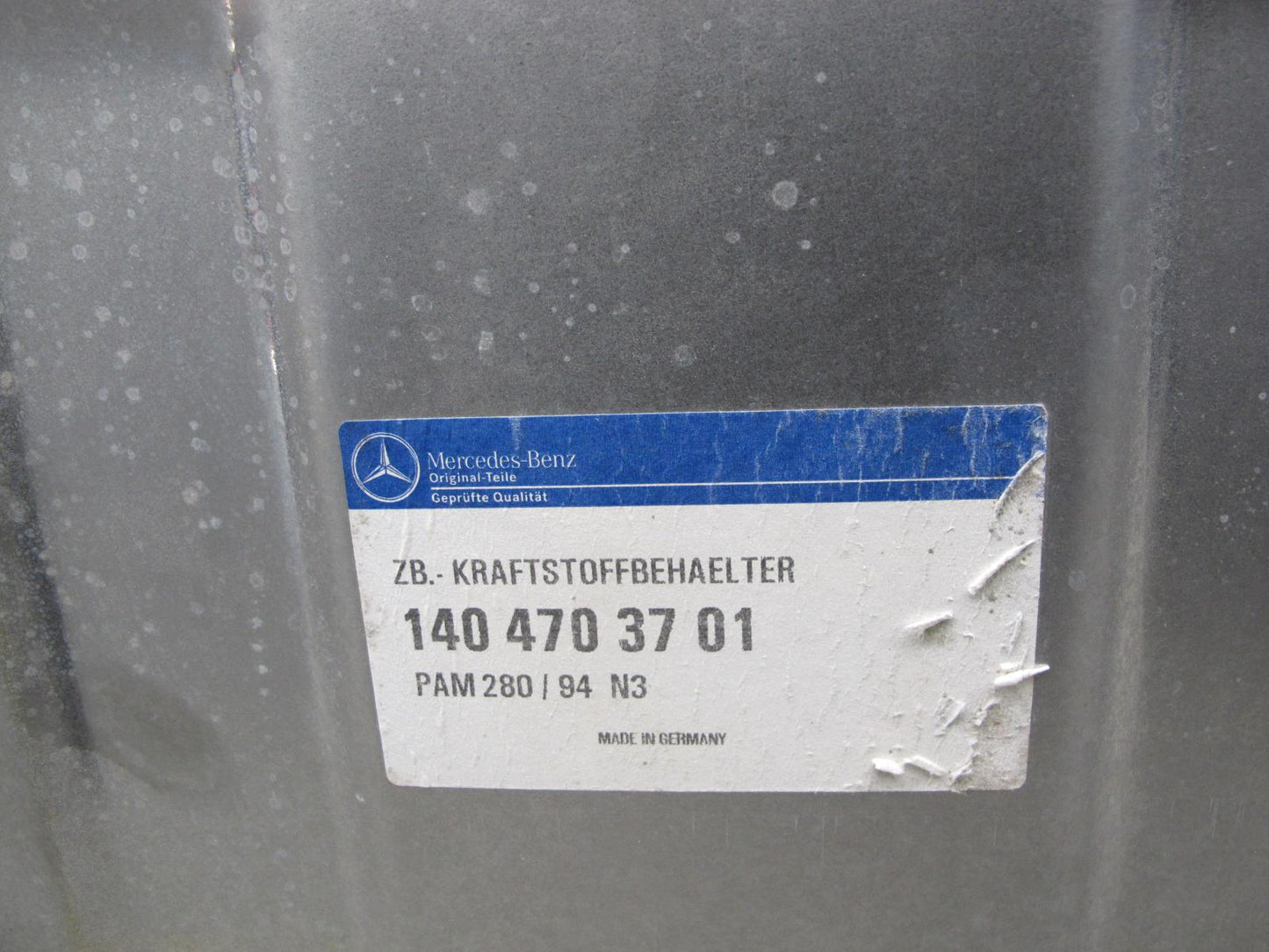 96-99 Mercedes W140 S-class Sedan Fuel Tank Unit 1404703701 OEM