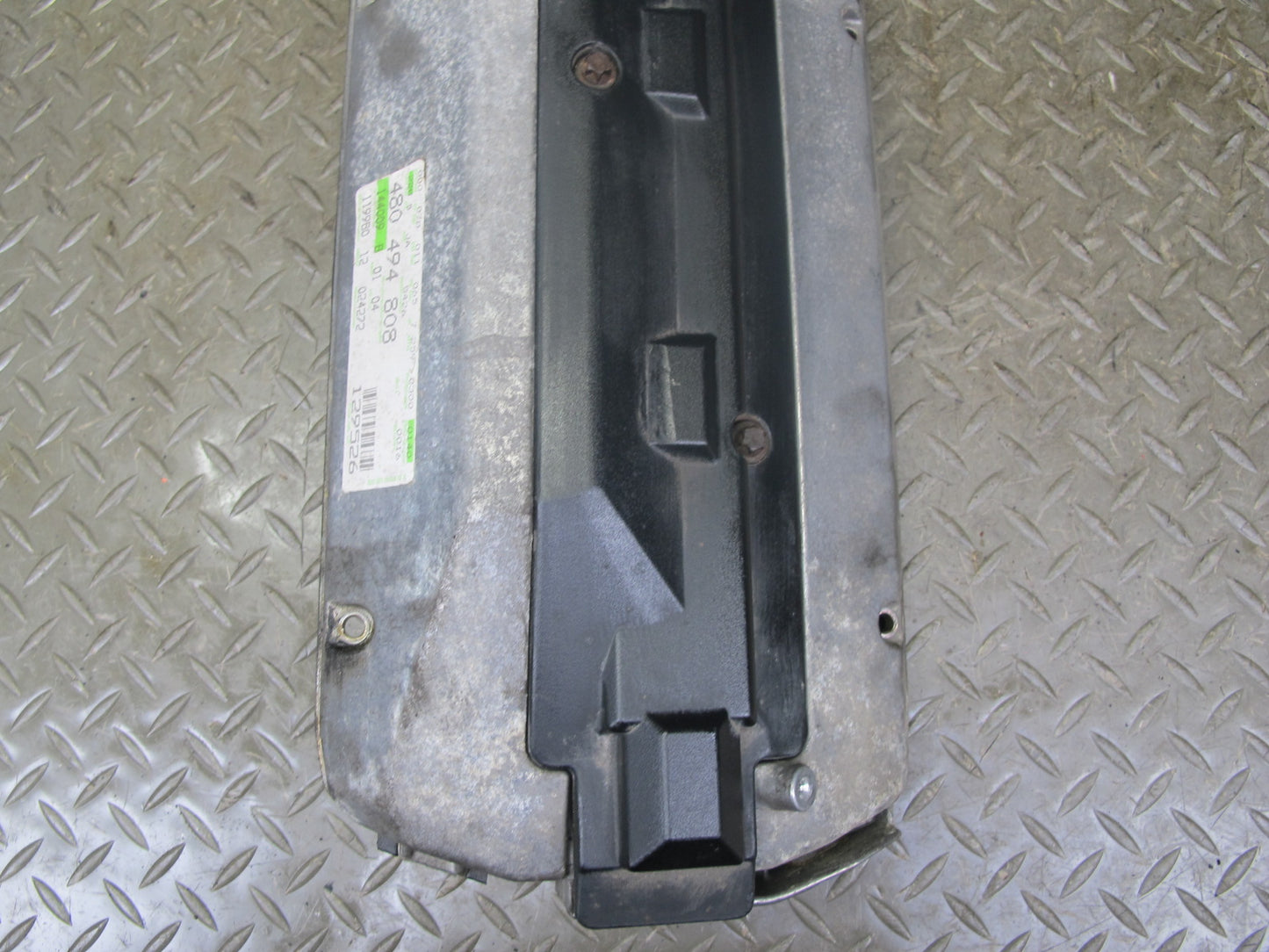 97-99 Mercedes W140 S500 Engine Left Cylinder Head Valve Cover OEM
