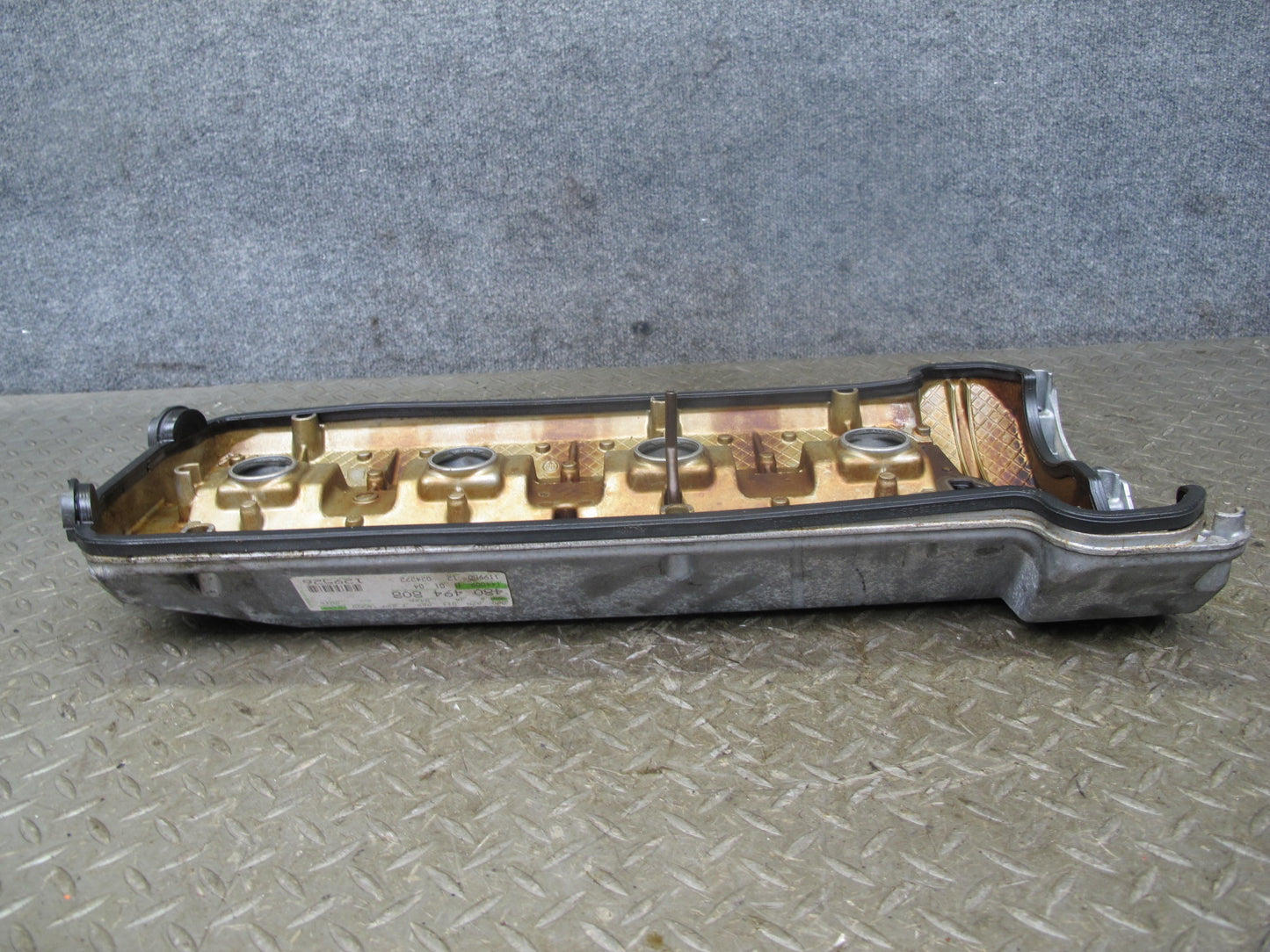 97-99 Mercedes W140 S500 Engine Left Cylinder Head Valve Cover OEM