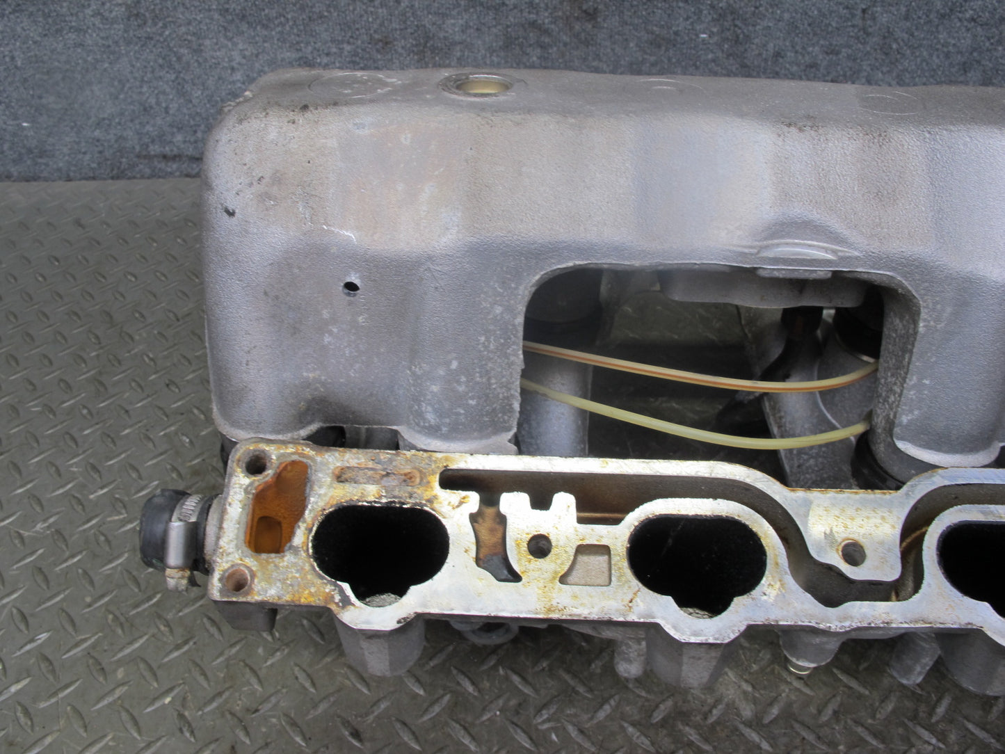 96-99 Mercedes W140 S500 M119 Upper & Lower Air Intake Manifold OEM