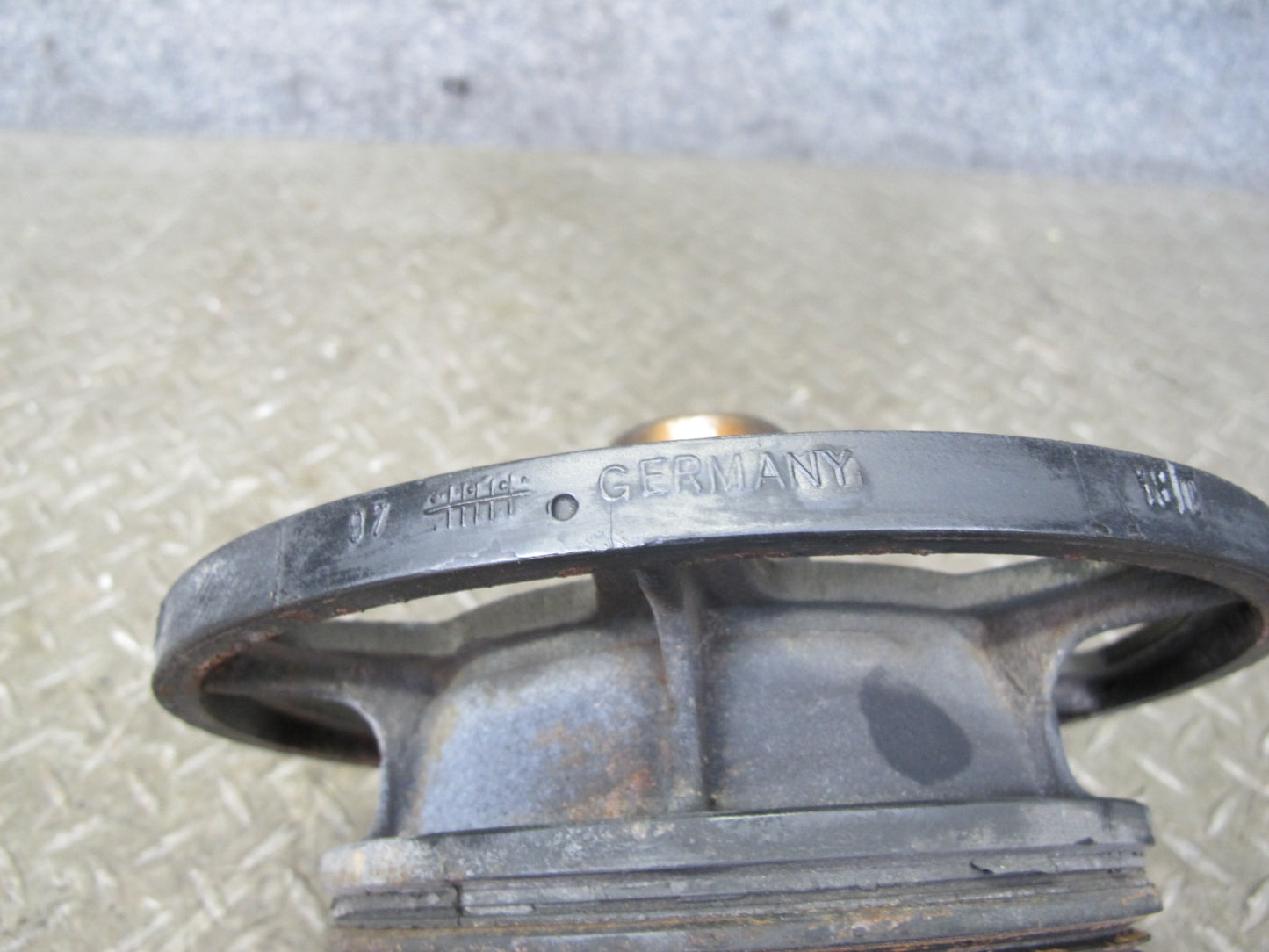 94-99 Mercedes W140 M119 Engine Crankshaft Pulley Harmonic Balancer OEM