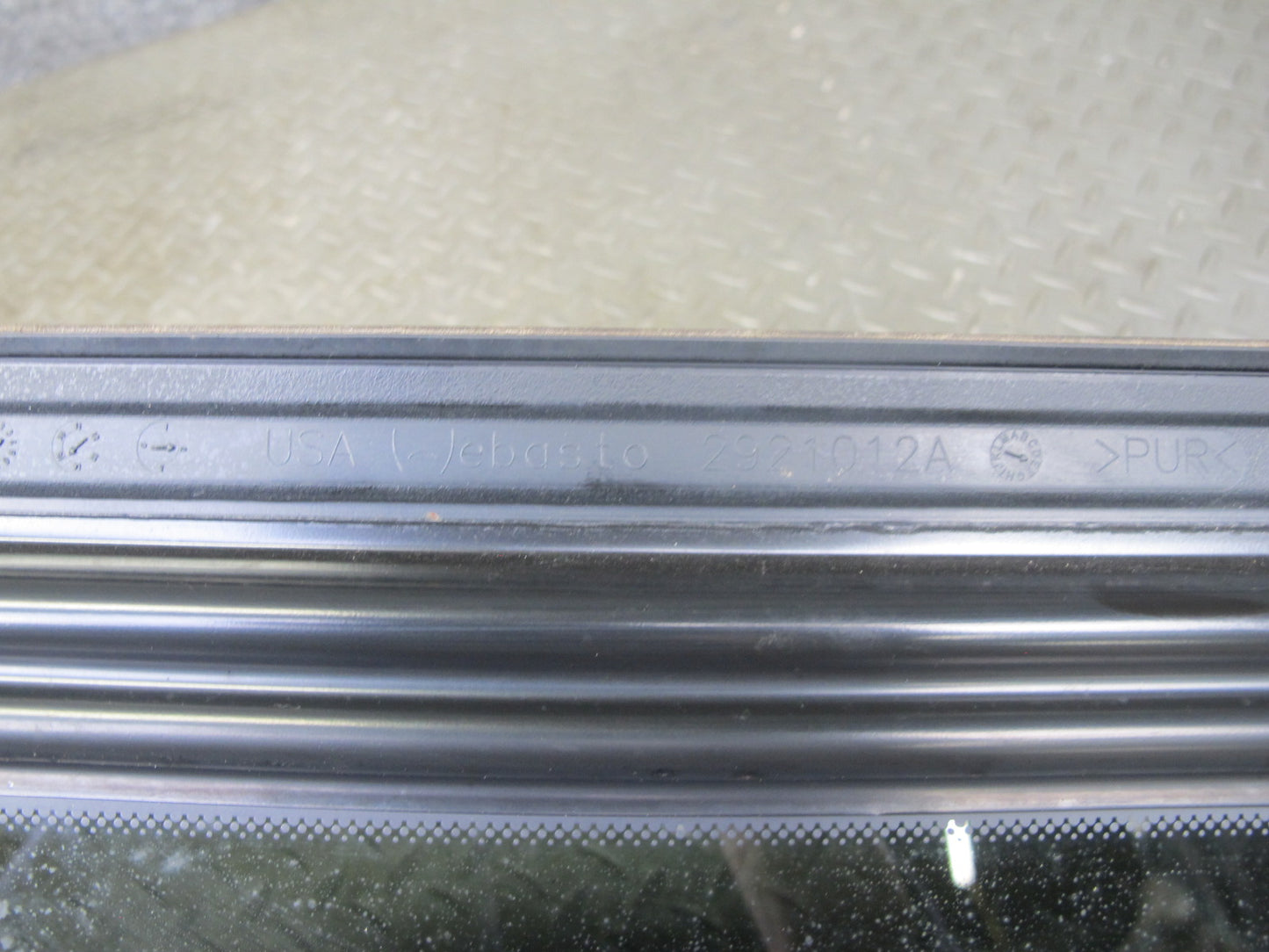 2014-2020 Infiniti QX60 Sunroof Glass Window Panel