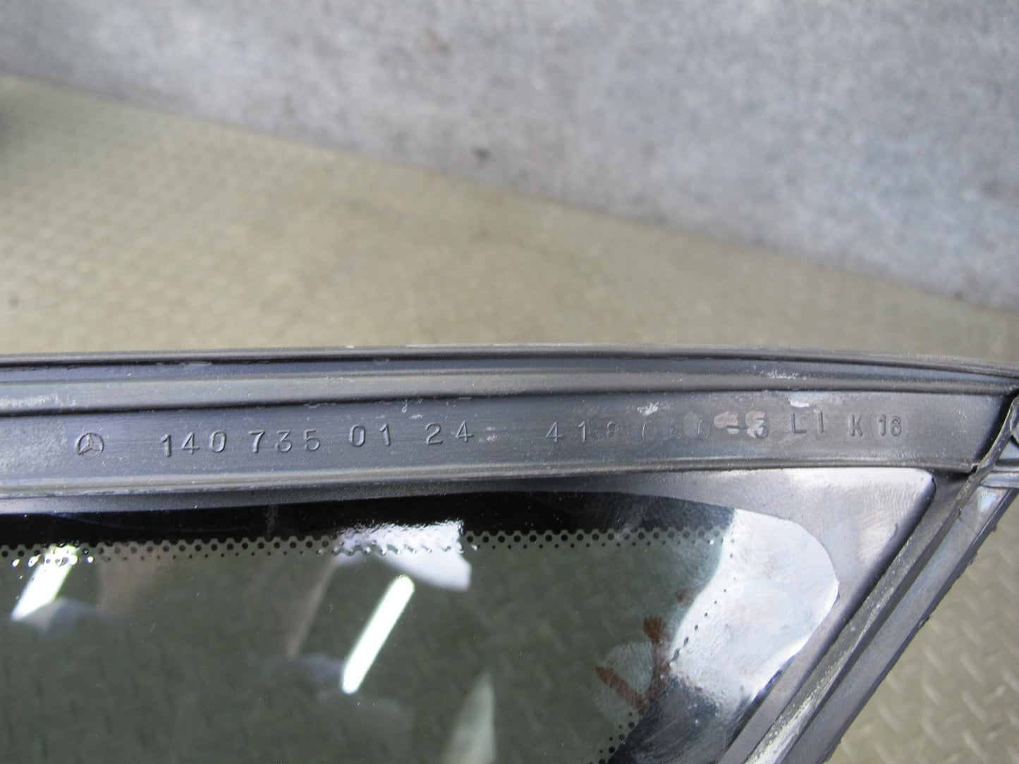 96-99 Mercedes W140 S-class Rear Left Door Quarter Corner Glass Window OEM
