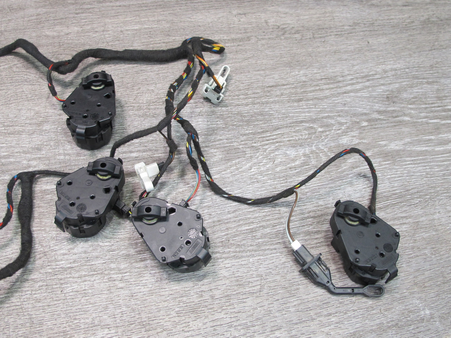 2006-2010 BMW E63 E64 A/C Heater Flap Door Actuator Motor Wiring Set OEM