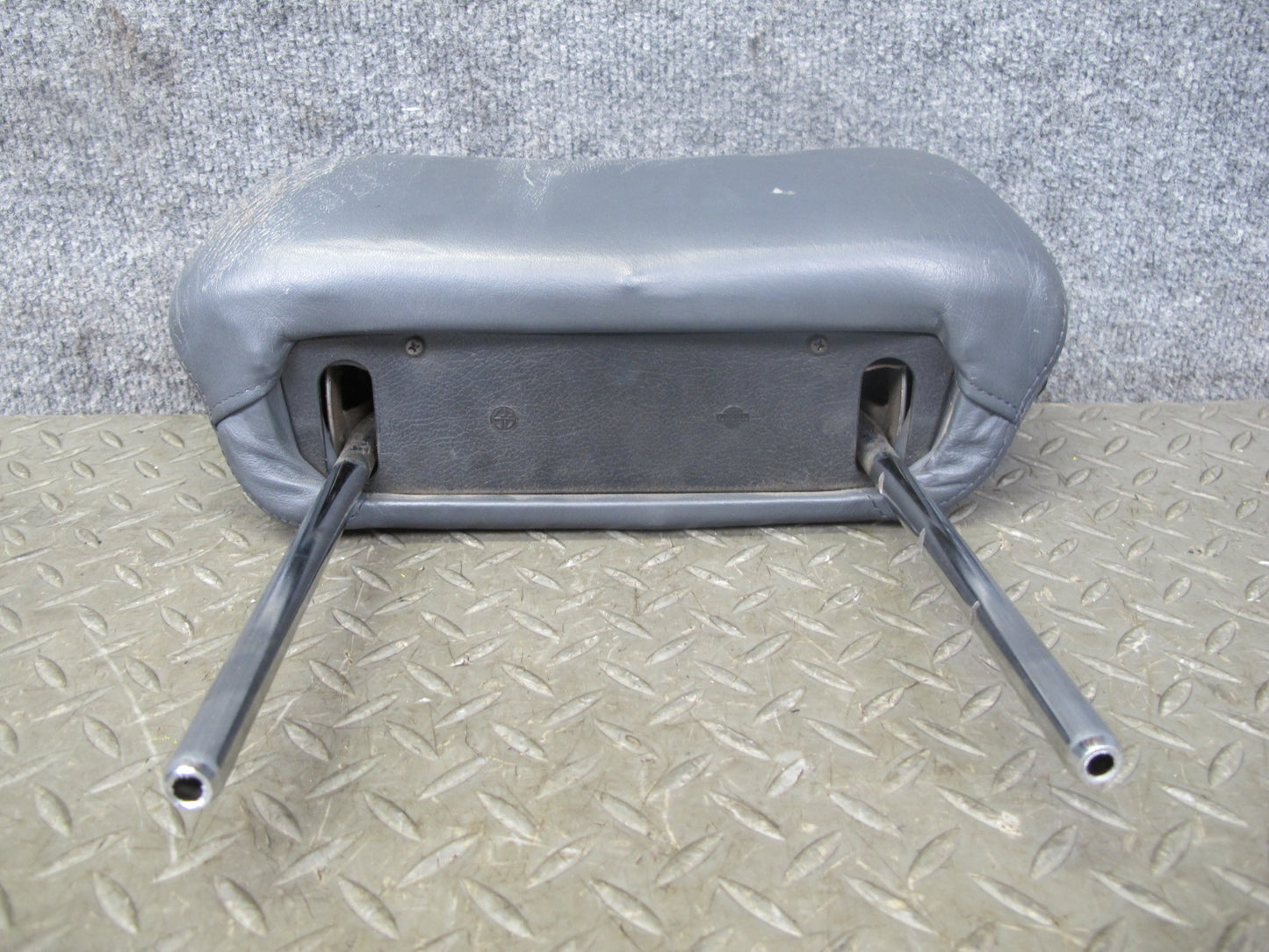 86-89 Nissan Z31 300ZX 2+0 Set of 2 Front Left & Right Leather Headrest OEM