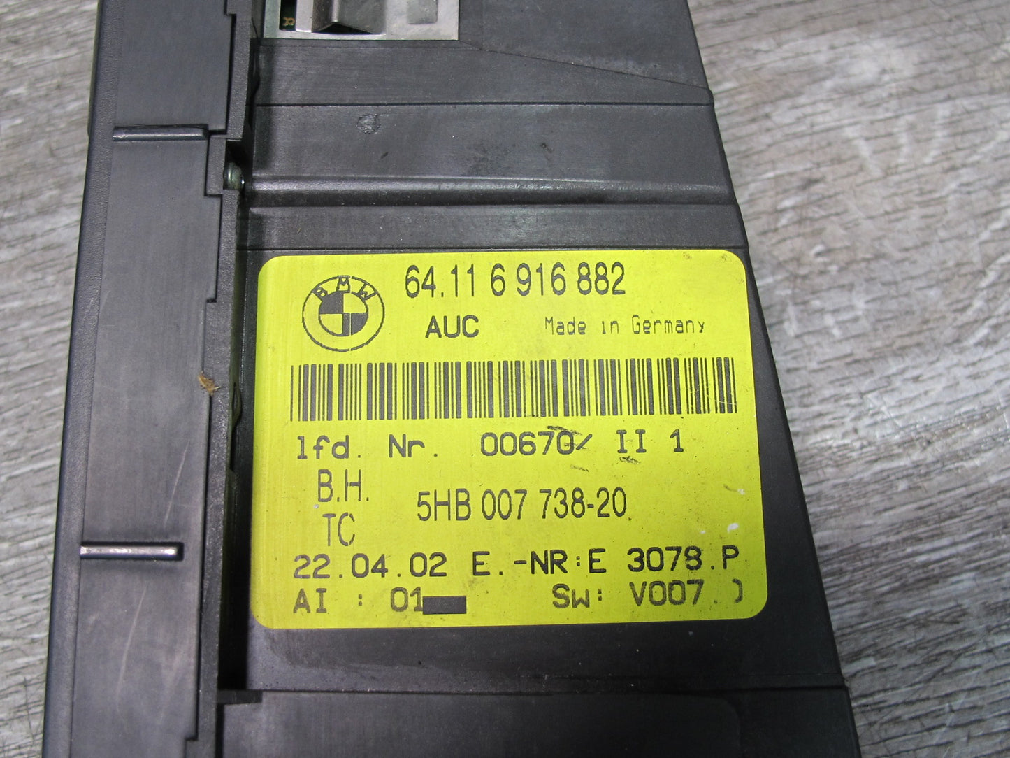 2001-2006 BMW E46 A/C Air Condition Climate Control Switch Panel 6916882