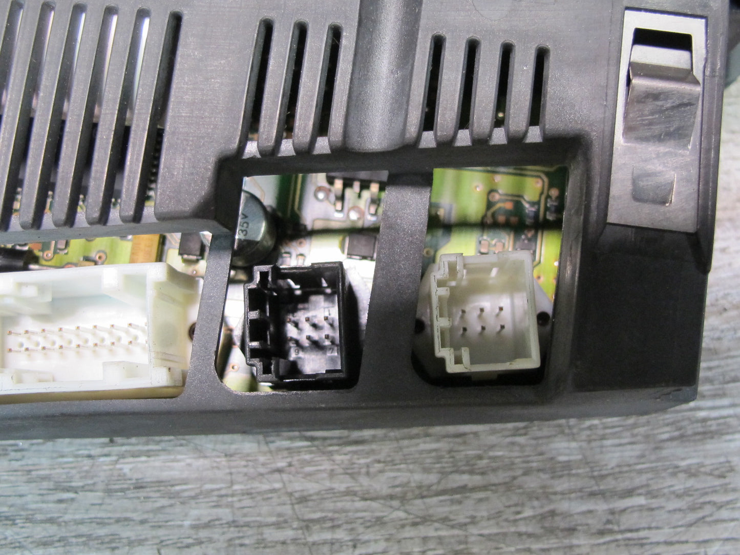 2001-2006 BMW E46 A/C Air Condition Climate Control Switch Panel 6916882