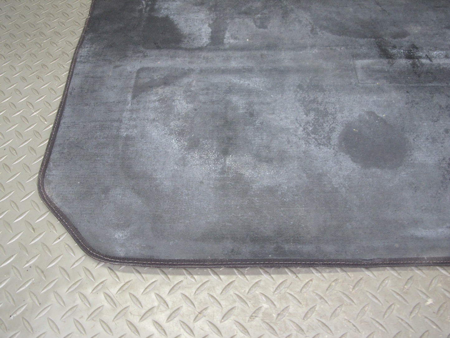 92-00 Lexus UZZ30L SC300 SC400 Rear Trunk Floor MAT Carpet Cover Gray OEM