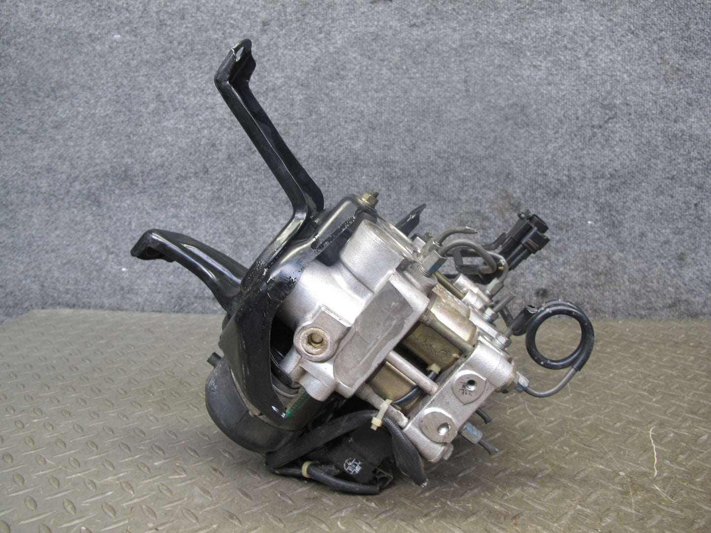 92-96 Lexus SC300 SC400 Anti Lock Brake ABS Pump Module w Actuator Assembly OEM