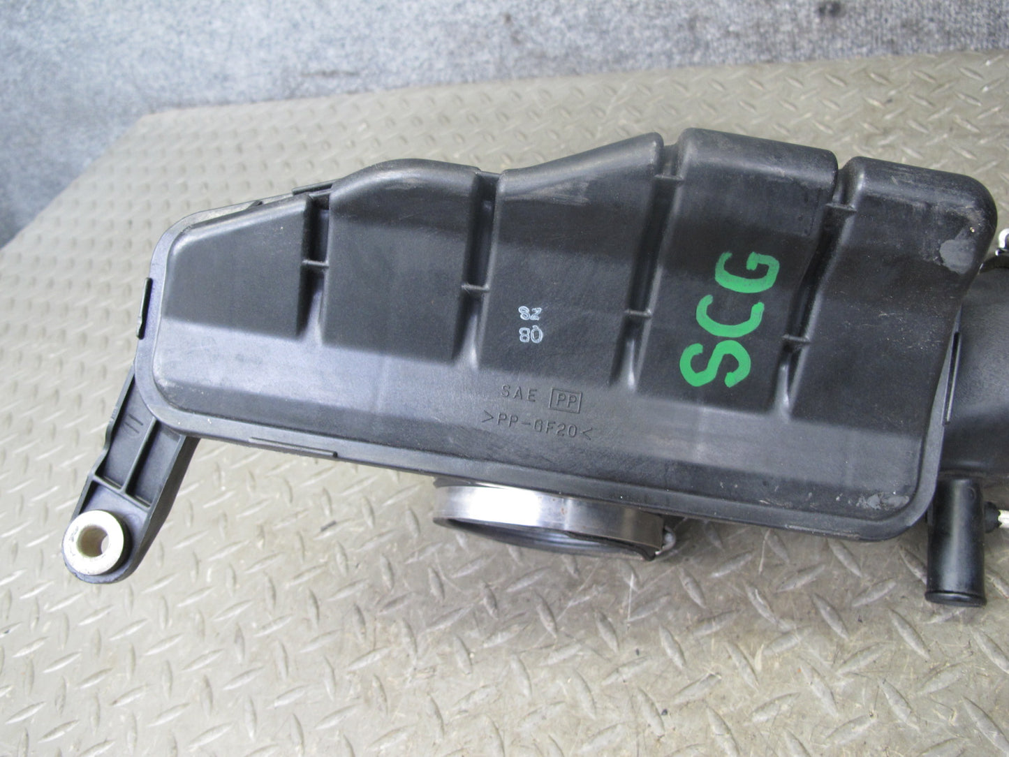 95-96 Lexus UZZ30L SC400 Air Intake Resonator Hose Pipe OEM