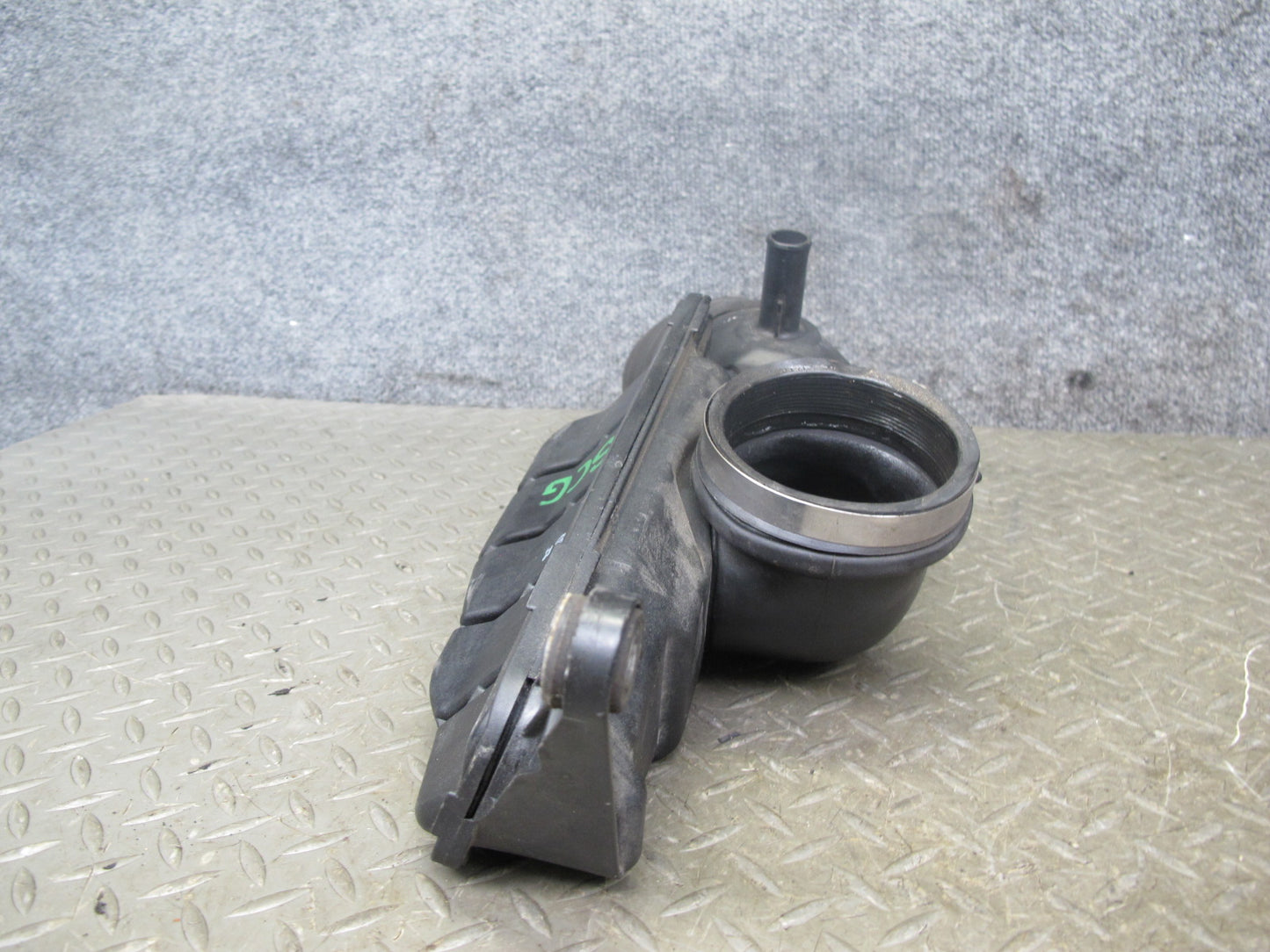 95-96 Lexus UZZ30L SC400 Air Intake Resonator Hose Pipe OEM