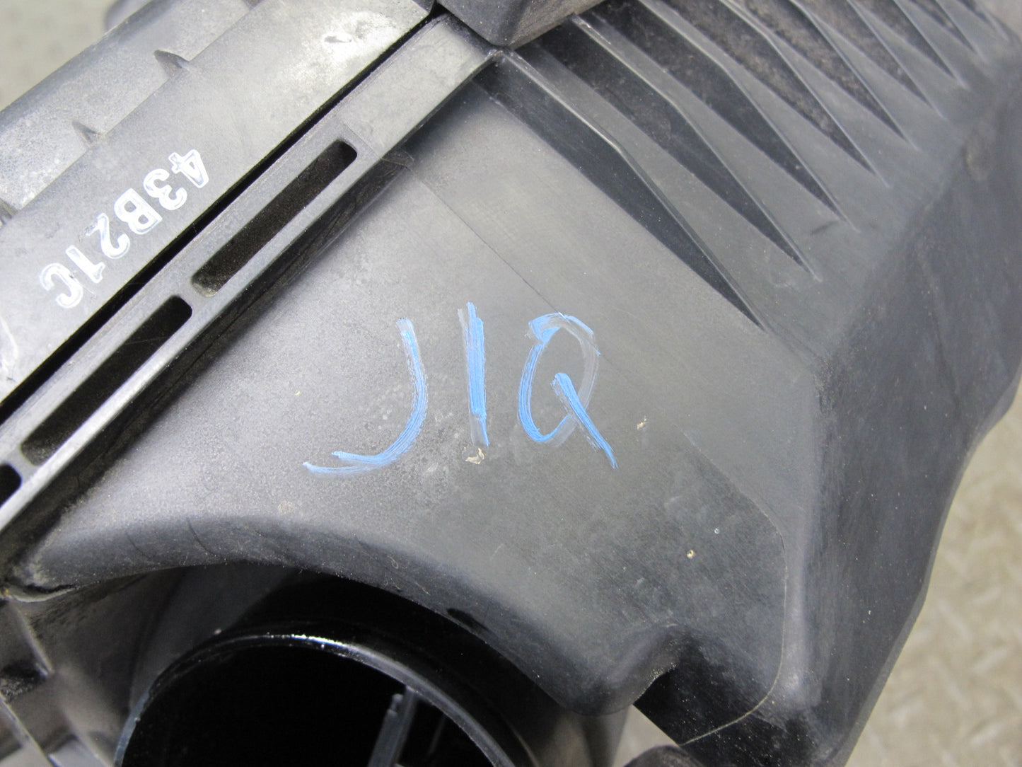 2014-2017 Infiniti QX60 2.5L Hybrid Engine Air Intake Cleaner Filter Box w MAF