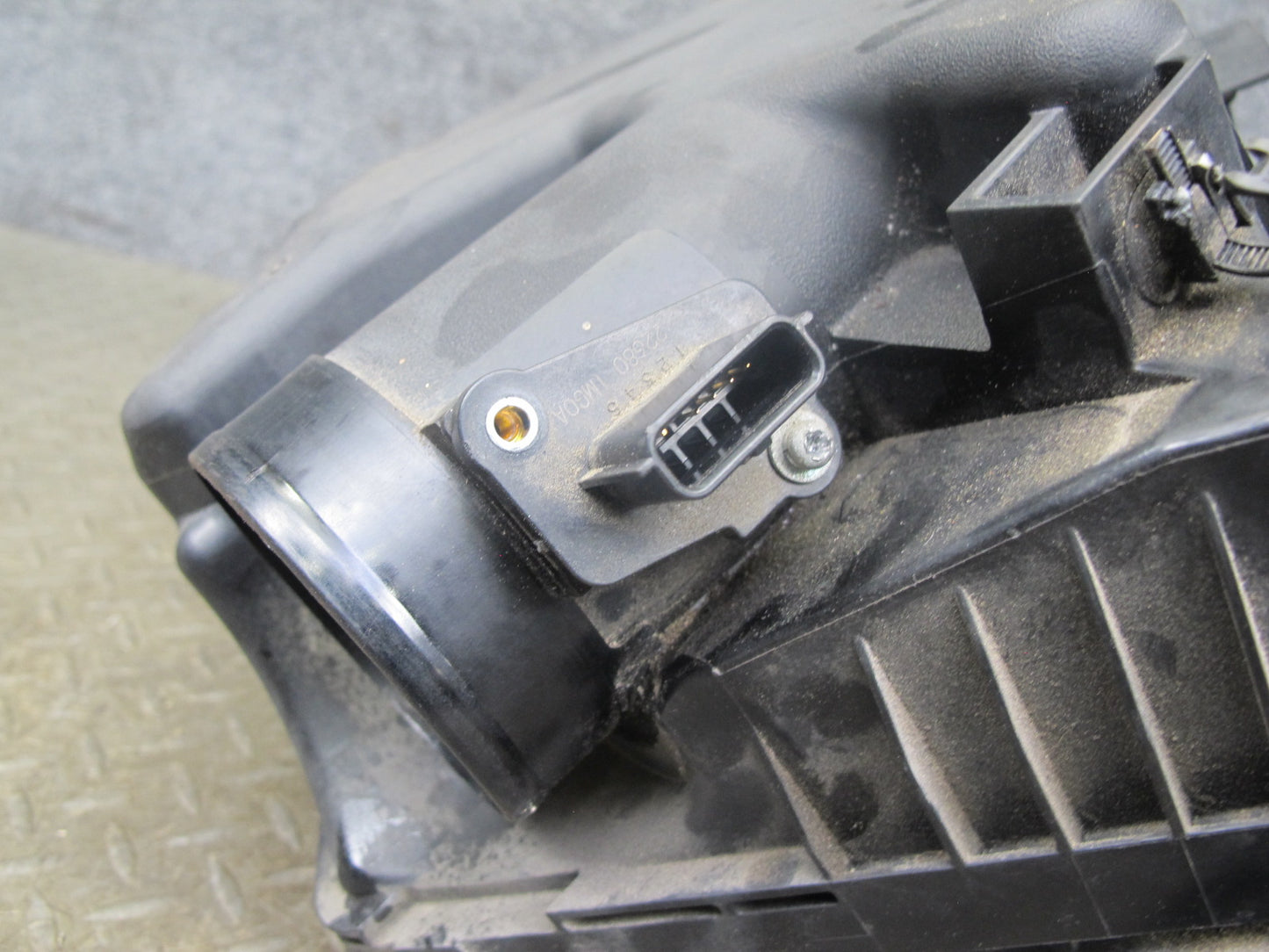 2014-2017 Infiniti QX60 2.5L Hybrid Engine Air Intake Cleaner Filter Box w MAF