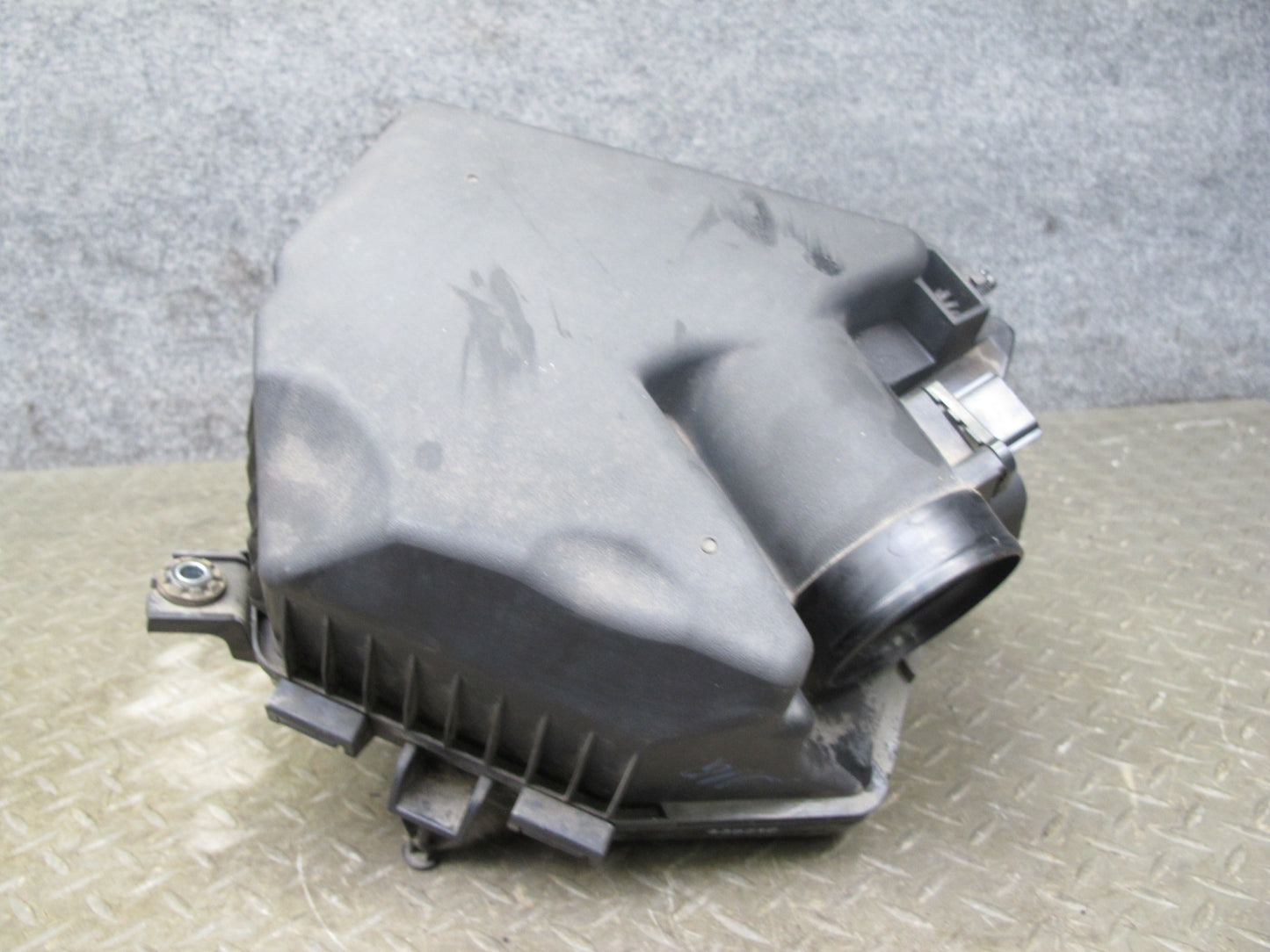 2014-2017 Infiniti QX60 2.5L Hybrid Engine Air Intake Cleaner Filter Box w MAF