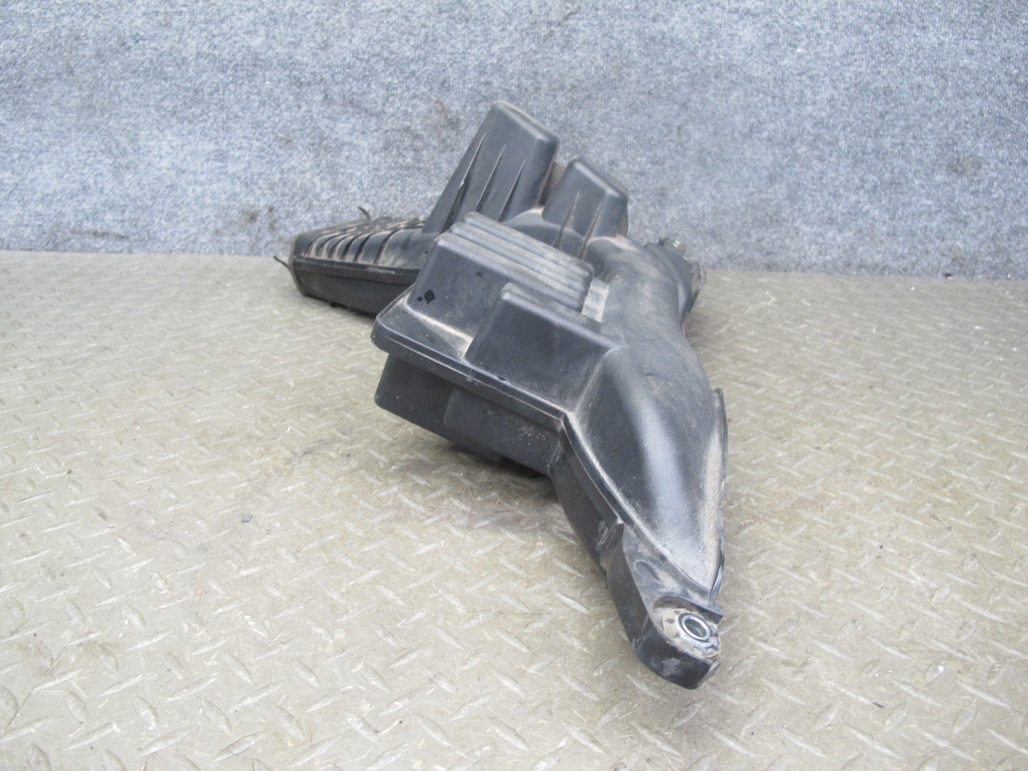 2014-2017 Infiniti QX60 2.5L Hybrid Air Intake Inlet Tube Pipe Duct Hose Line