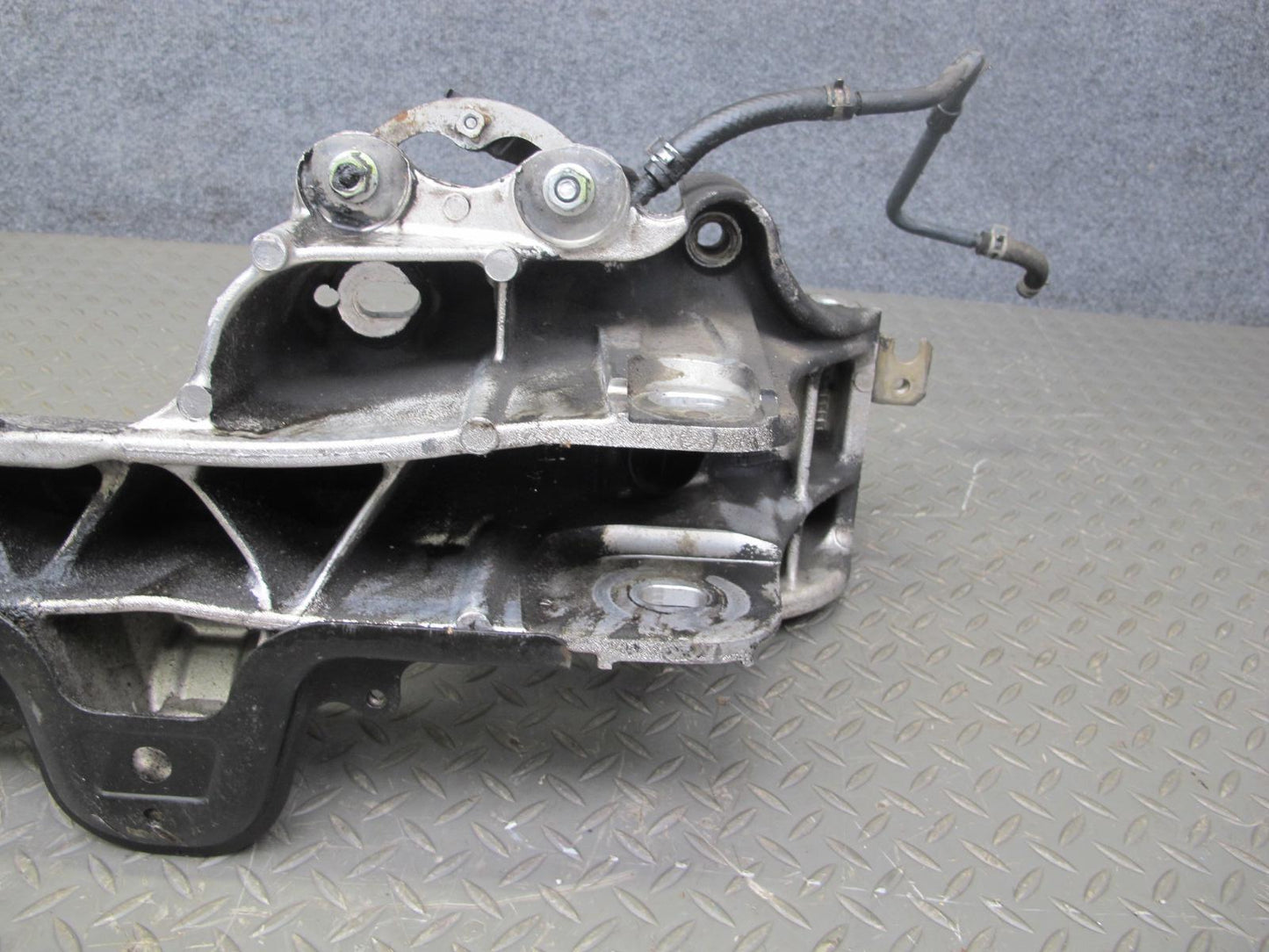 92-00 Lexus UZZ30L SC300 SC400 Front Engine Subframe Crossmember OEM