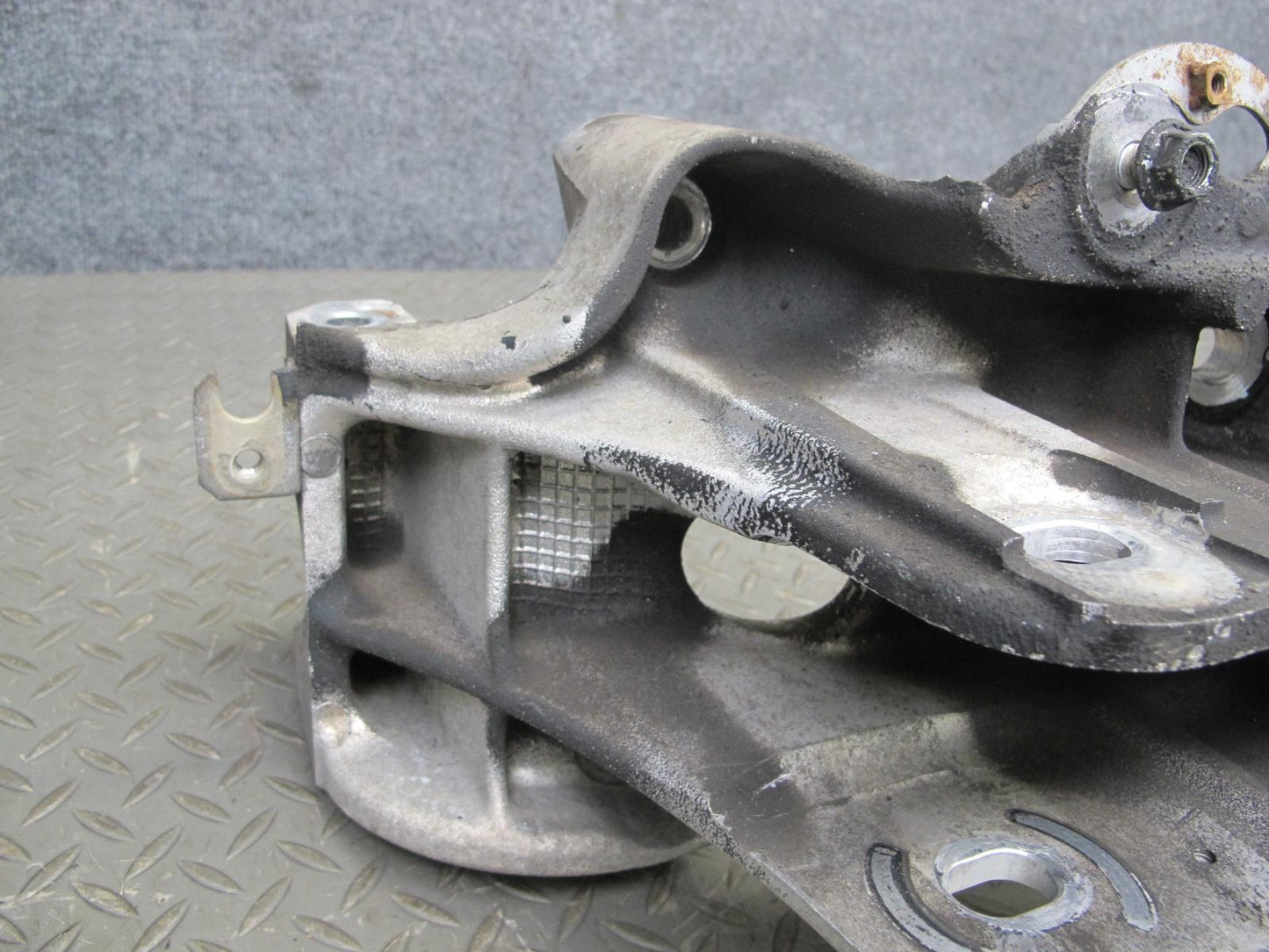 92-00 Lexus UZZ30L SC300 SC400 Front Engine Subframe Crossmember OEM