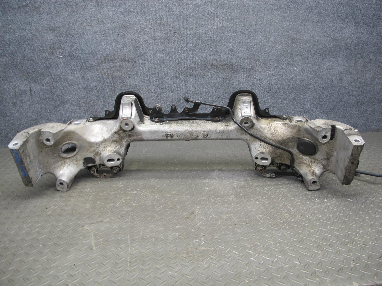 92-00 Lexus UZZ30L SC300 SC400 Front Engine Subframe Crossmember OEM