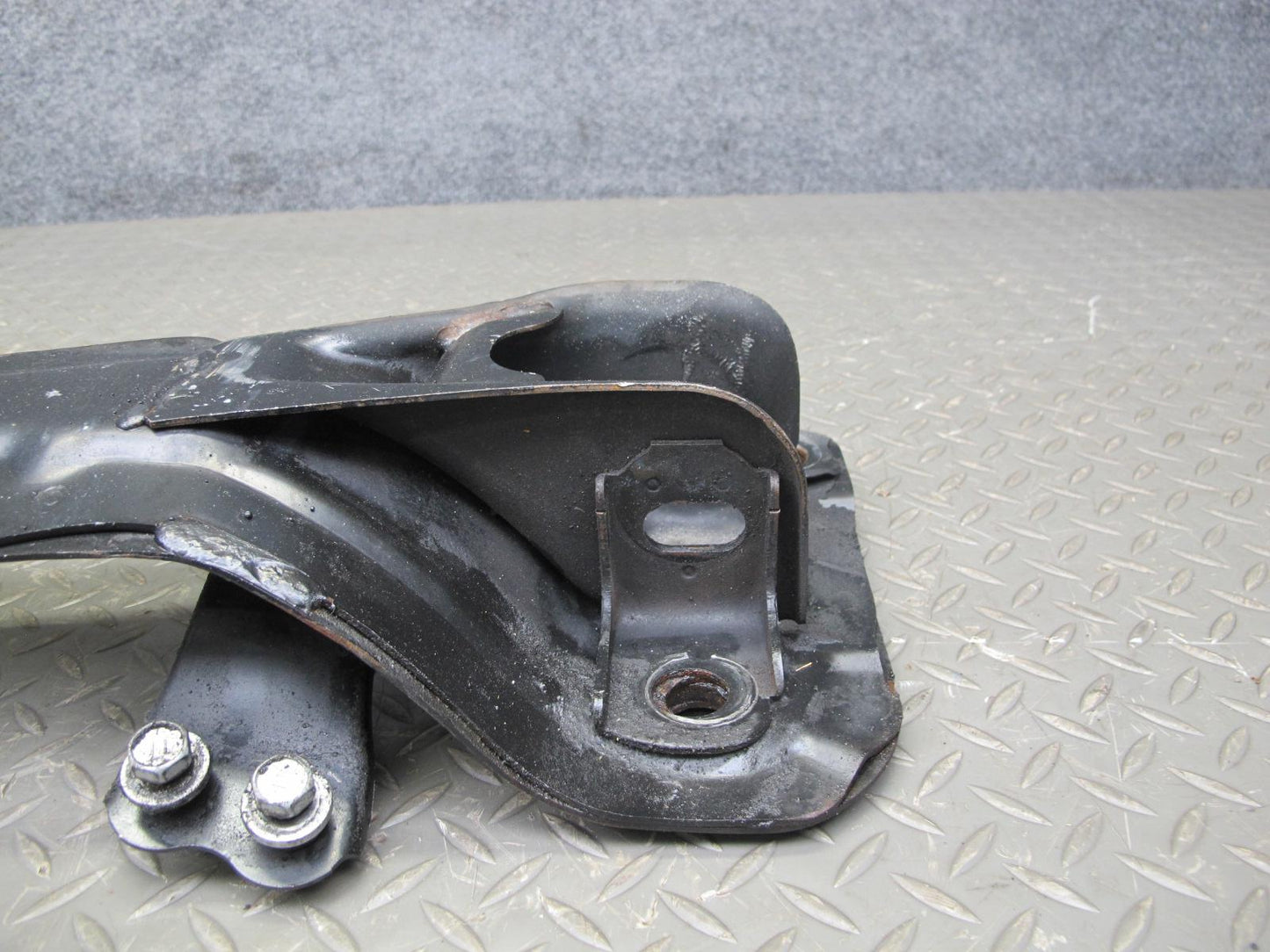 92-00 Lexus UZZ30L SC300 SC400 Front Subframe Rear Engine Cradle Crossmember OEM
