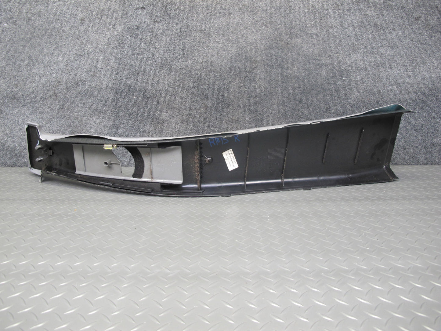 94-99 Mercedes W140 Set of 2 Center Interior B Pillar Trim Cover Panel Gray OEM
