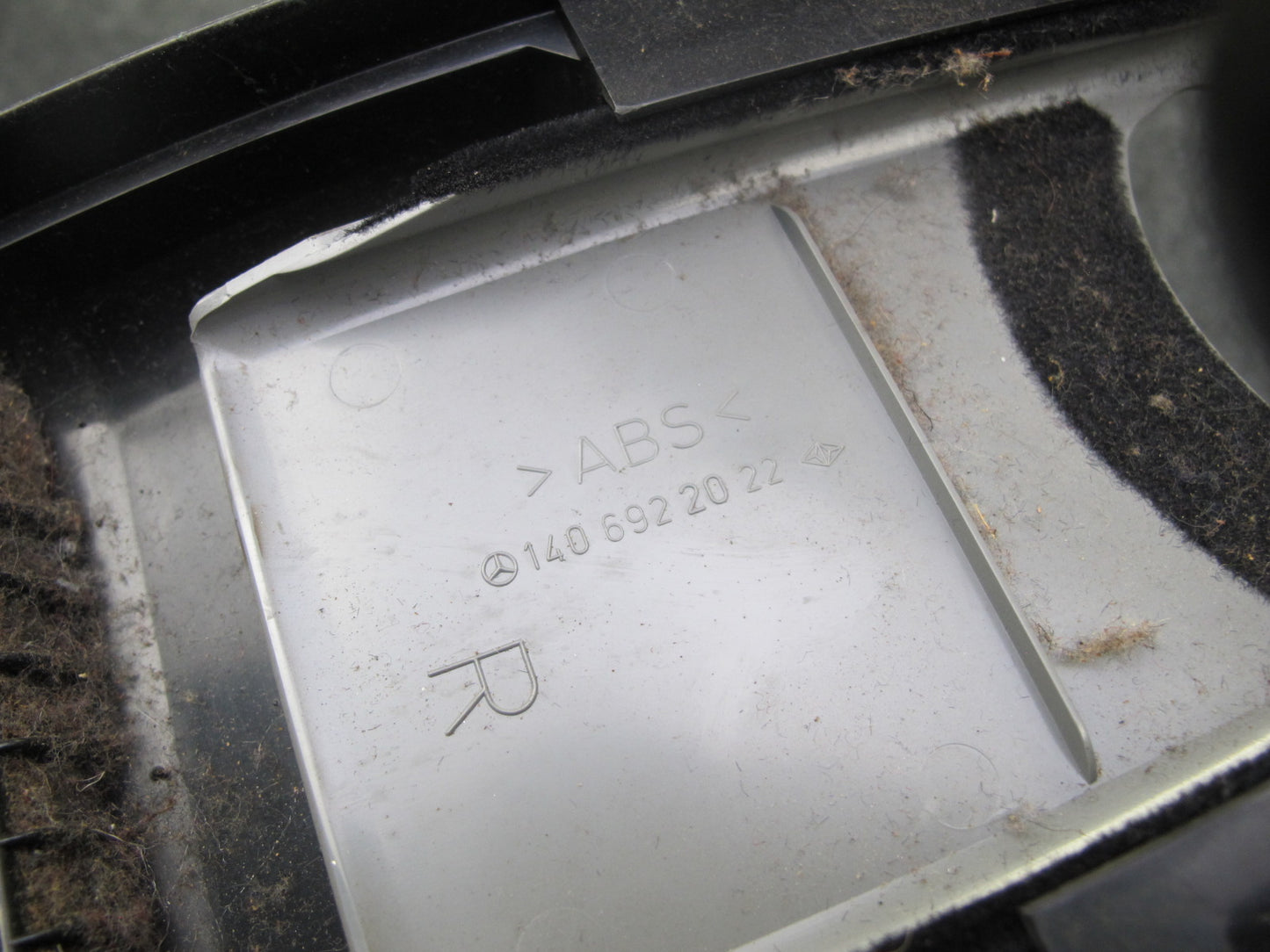 94-99 Mercedes W140 Set of 2 Center Interior B Pillar Trim Cover Panel Gray OEM