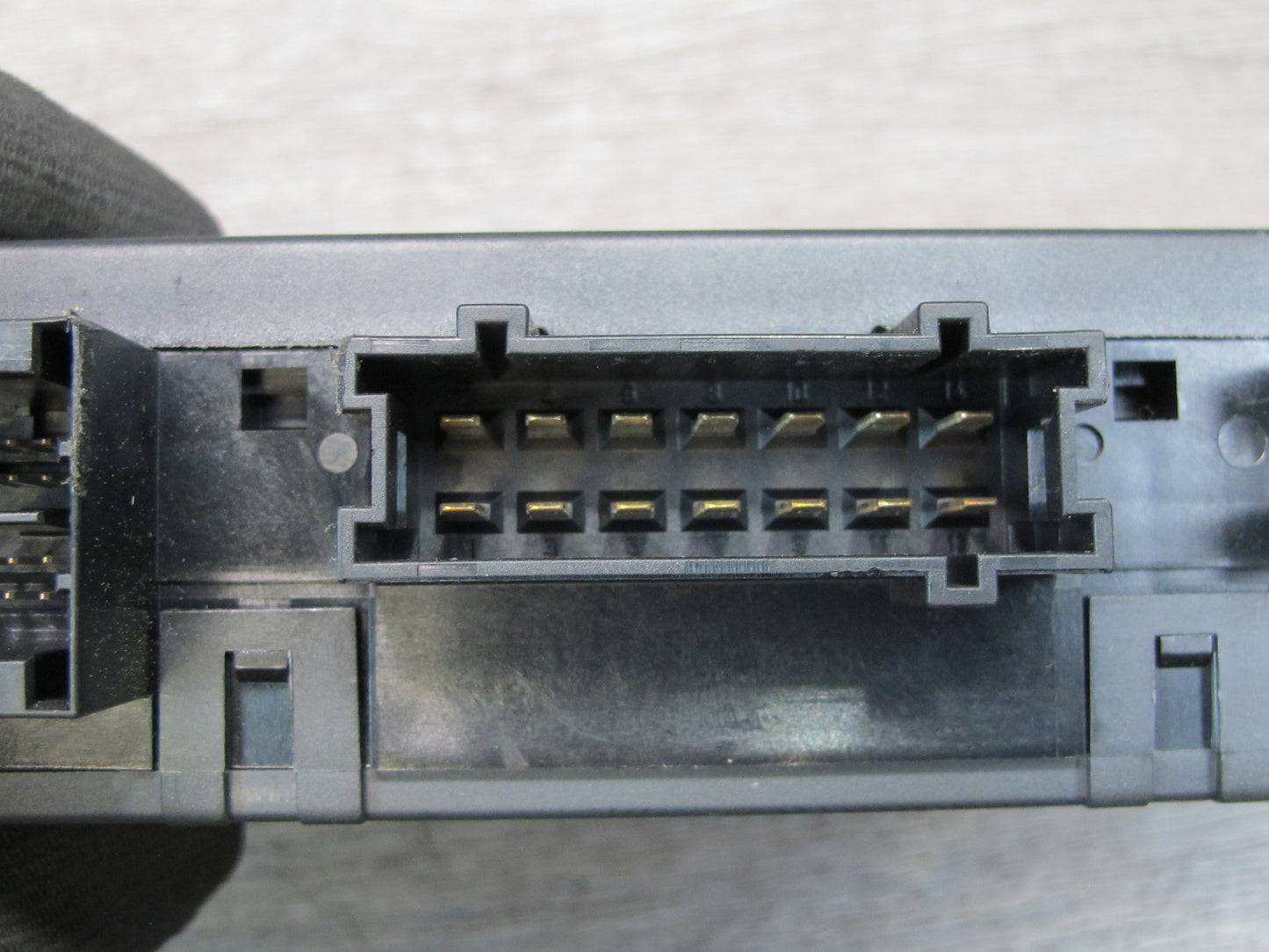 09-12 Mercedes R230 Sl-class Convertible TOP Roof Control Module 2308207826 OEM