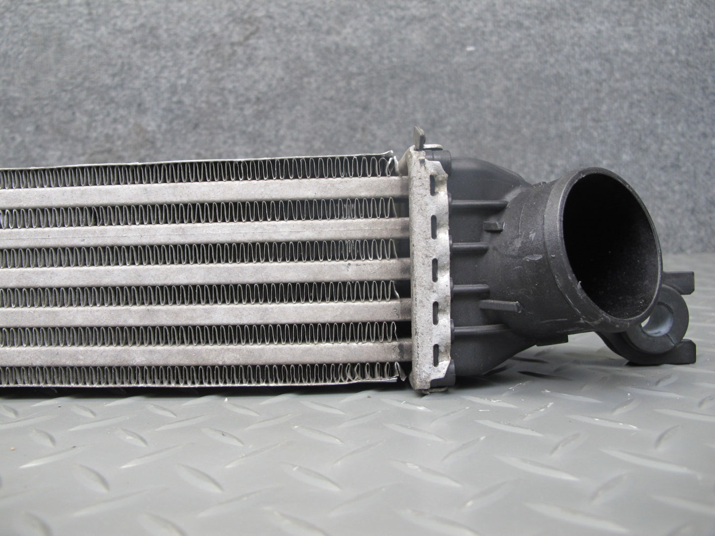 07-13 Mini Cooper S JCW R55 R56 R57 R60 R61 N14 N18 Intercooler Unit 2751277 OEM