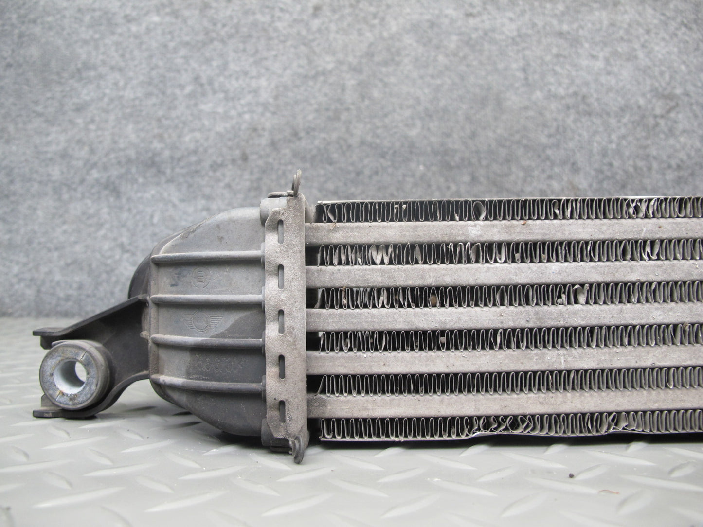 07-13 Mini Cooper S JCW R55 R56 R57 R60 R61 N14 N18 Intercooler Unit 2751277 OEM