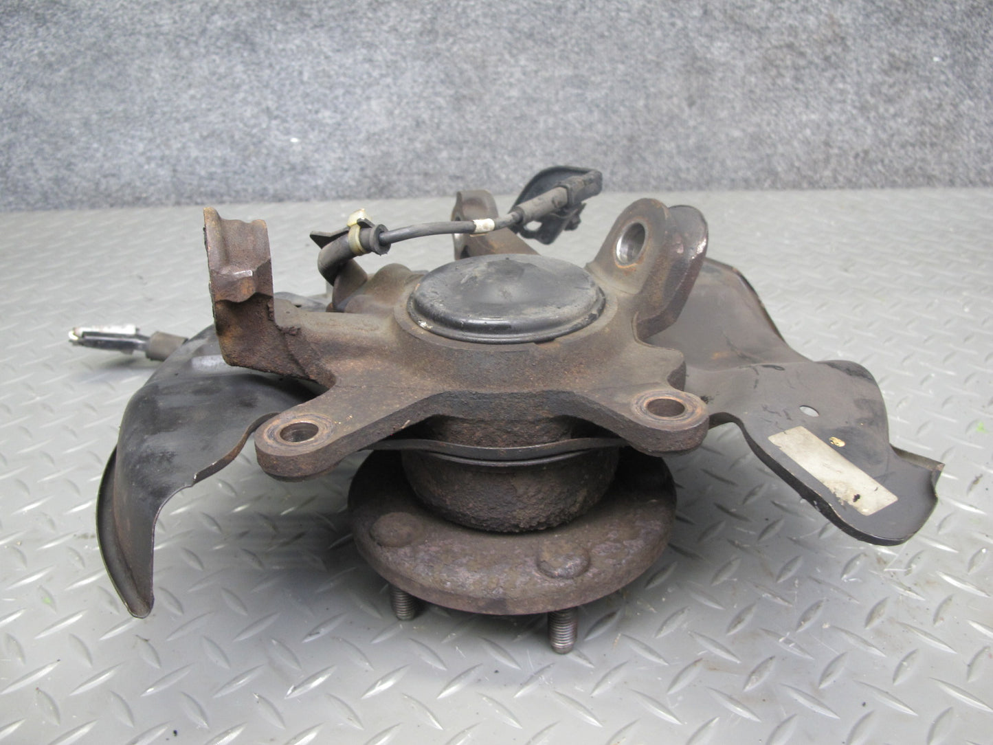 92-00 Lexus UZZ30L SC300 SC400 RWD Front Left Spindle Knuckle Wheel Hub OEM