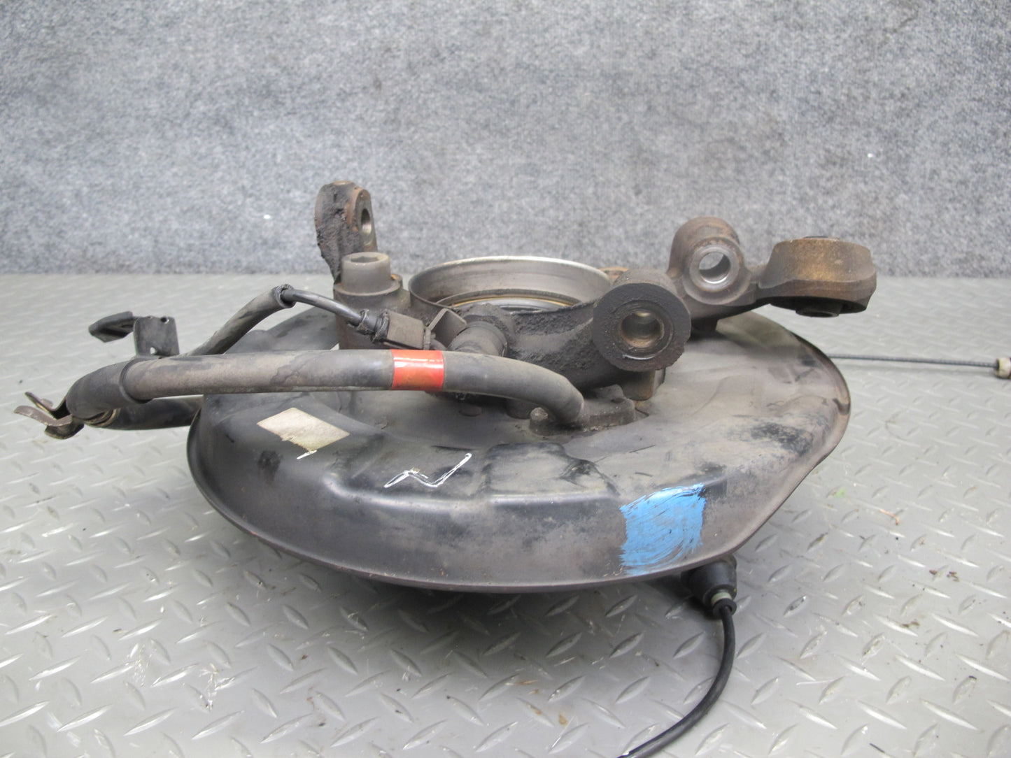 92-00 Lexus UZZ30L SC300 SC400 RWD Rear Right Spindle Knuckle Wheel Hub OEM