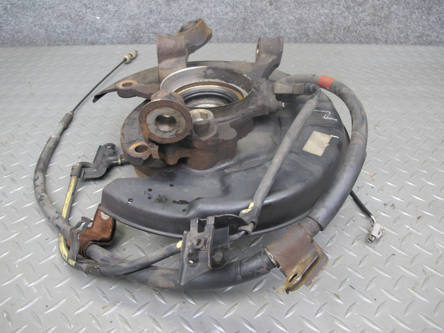 92-00 Lexus UZZ30L SC300 SC400 RWD Rear Right Spindle Knuckle Wheel Hub OEM