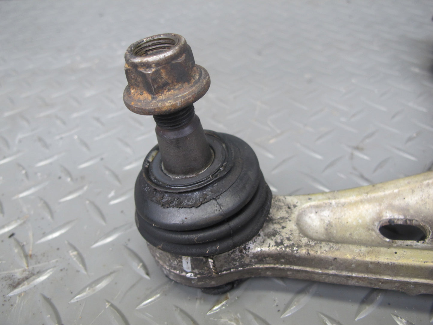 94-00 Lexus UZZ30L SC300 SC400 Set of 2 Rear Left Right Upper Control Arm OEM